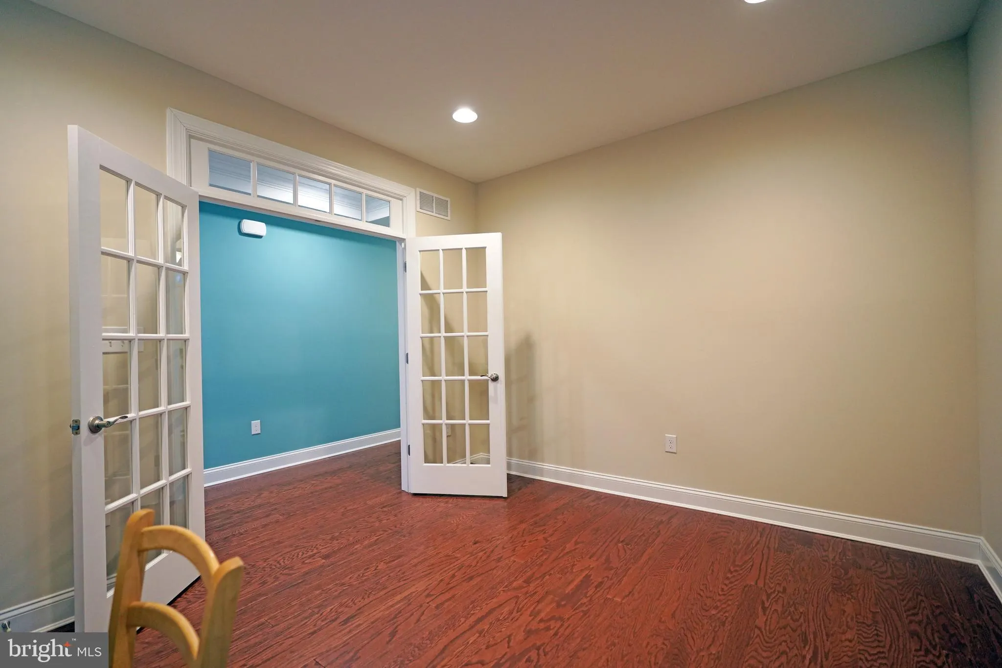 Rehoboth Beach, Delaware 19971, United States, 3 Bedrooms Bedrooms, ,2 BathroomsBathrooms,Residential,Active,112042