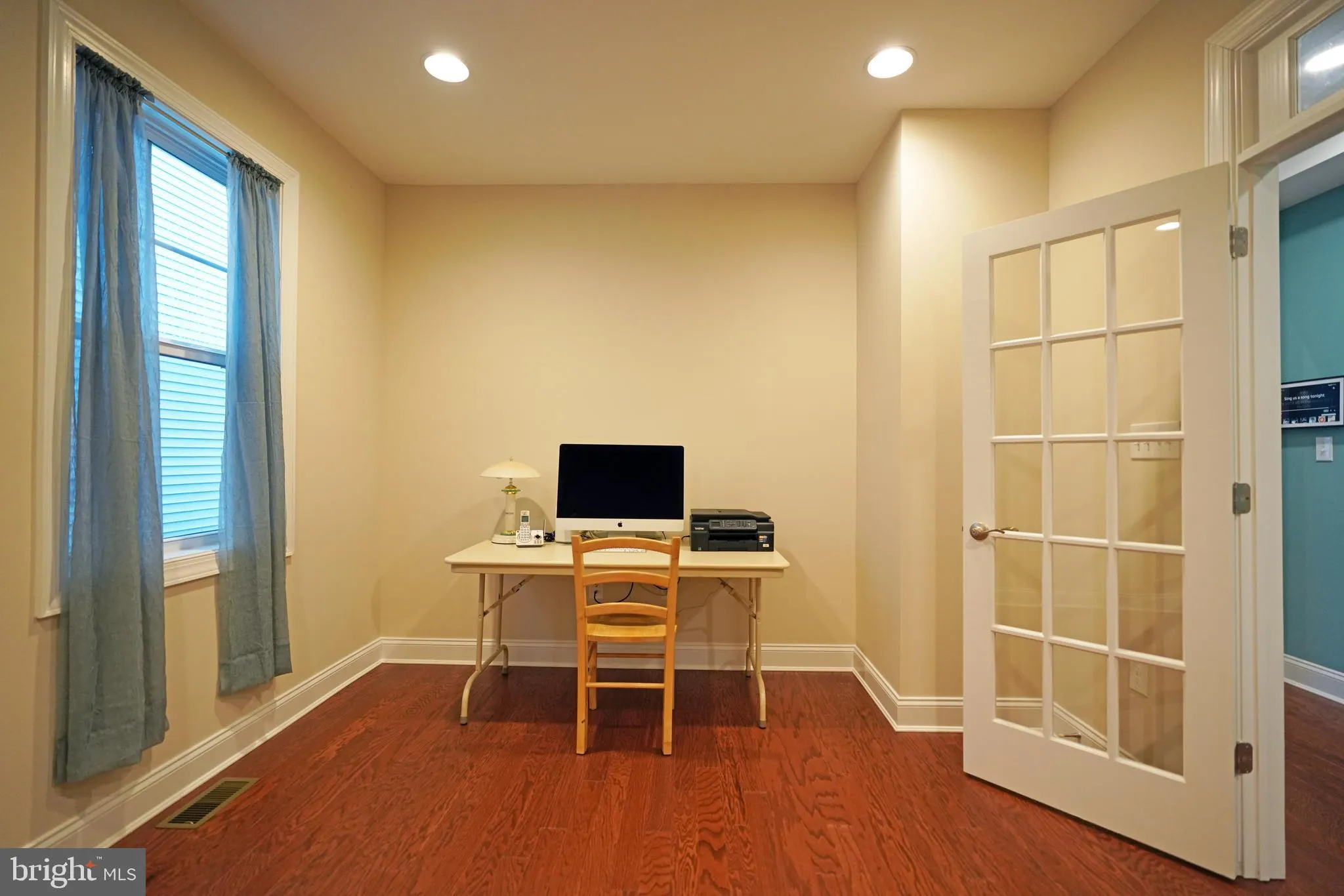 Rehoboth Beach, Delaware 19971, United States, 3 Bedrooms Bedrooms, ,2 BathroomsBathrooms,Residential,Active,112042