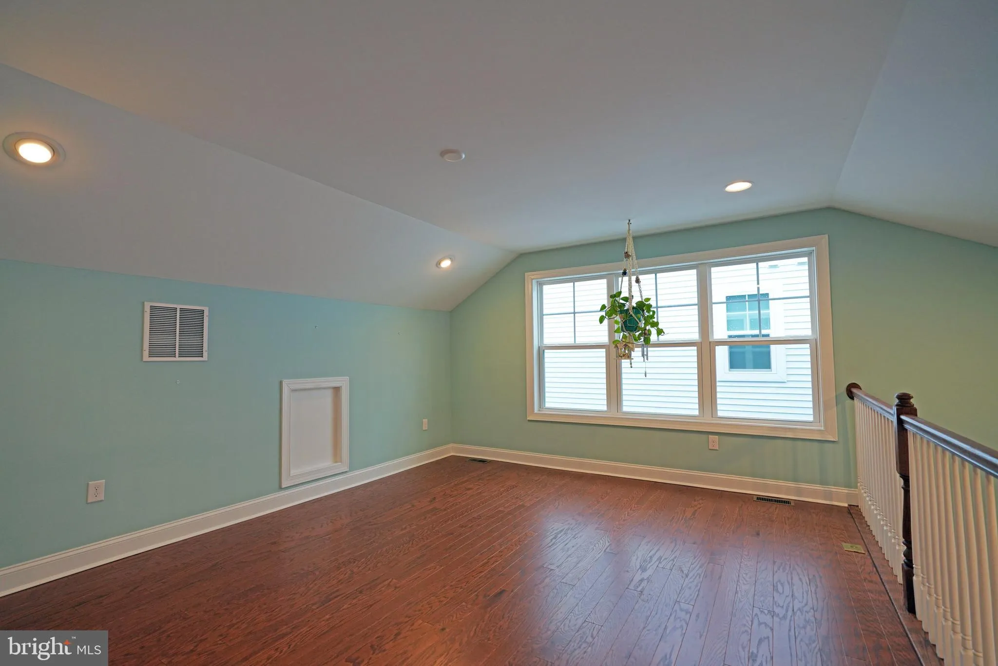 Rehoboth Beach, Delaware 19971, United States, 3 Bedrooms Bedrooms, ,2 BathroomsBathrooms,Residential,Active,112042