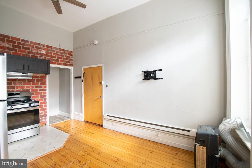 Photo of 1919 Spring Garden Street #UNIT 1F, PHILADELPHIA, PA 19130 (MLS # PAPH2566102)