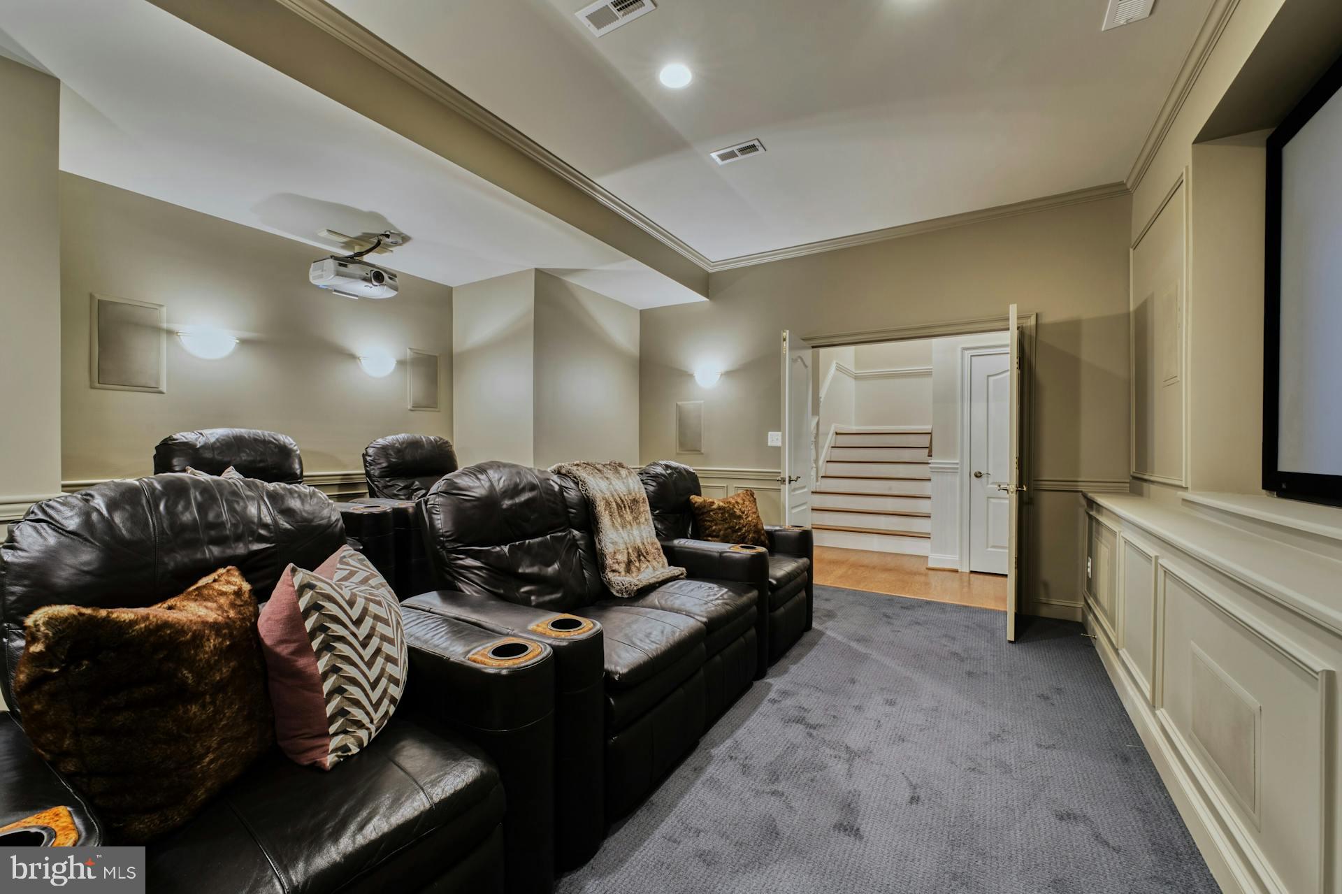 BEACON HILL - Residential