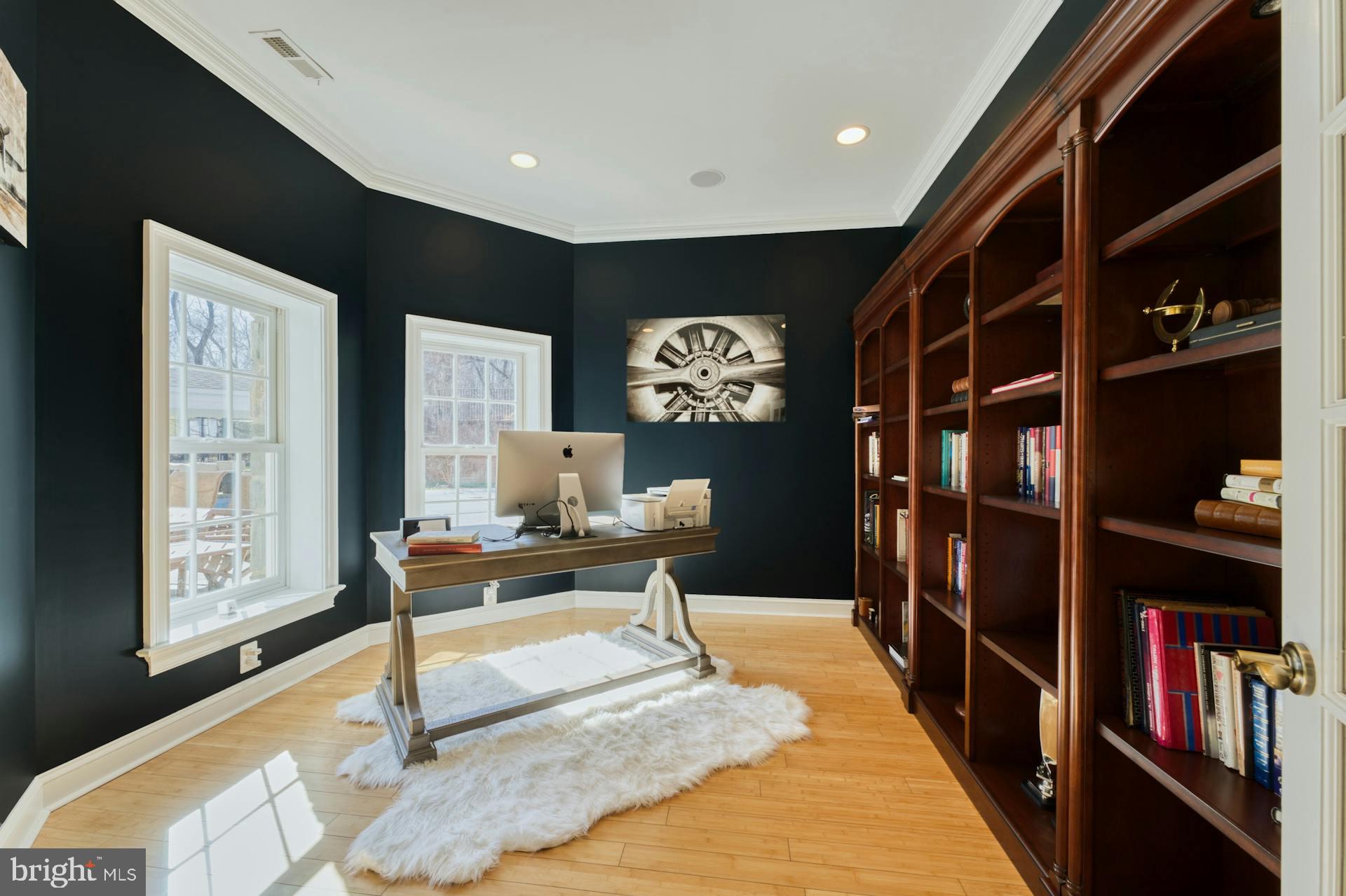 BEACON HILL - Residential