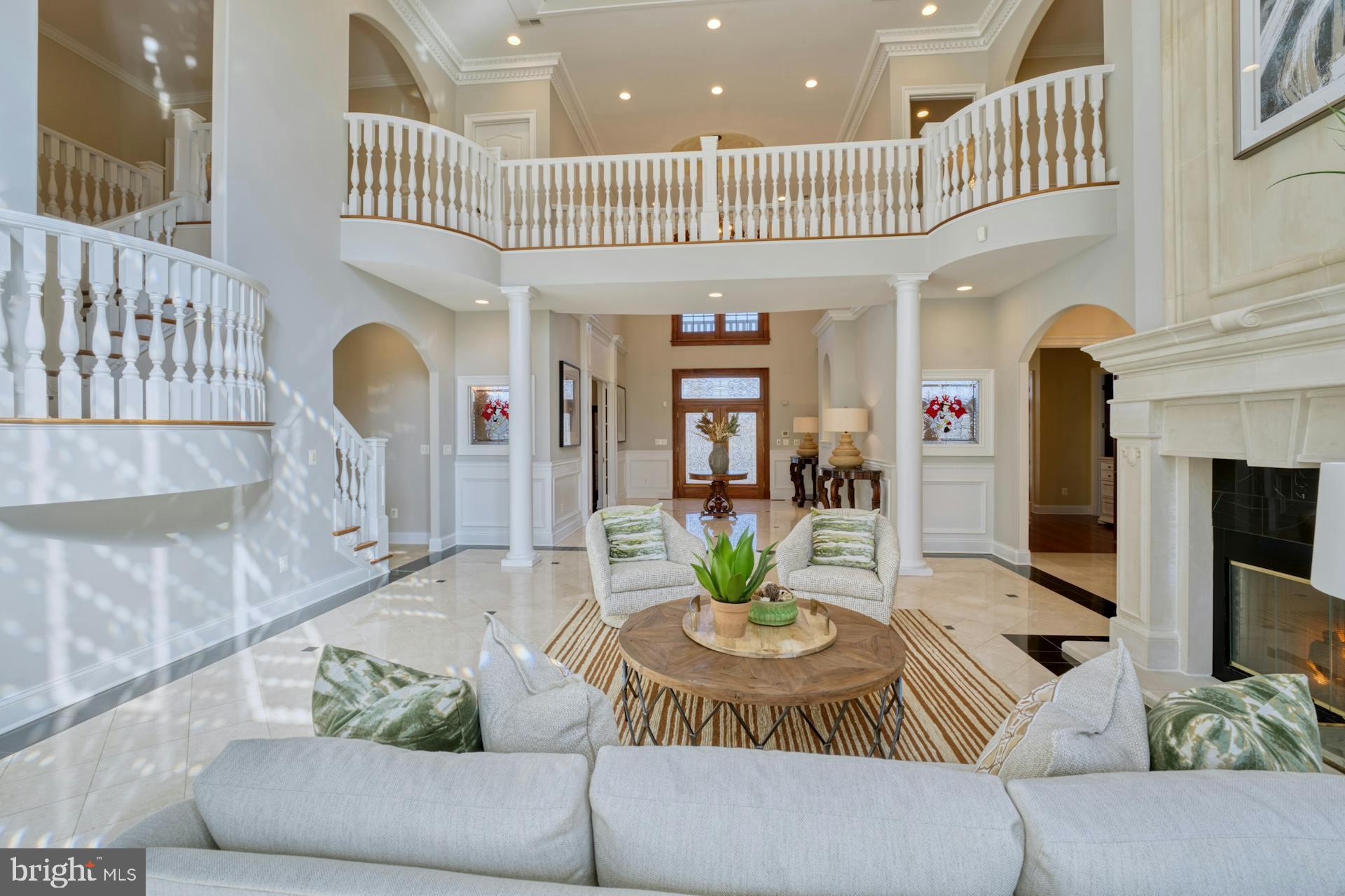 BEACON HILL - Residential