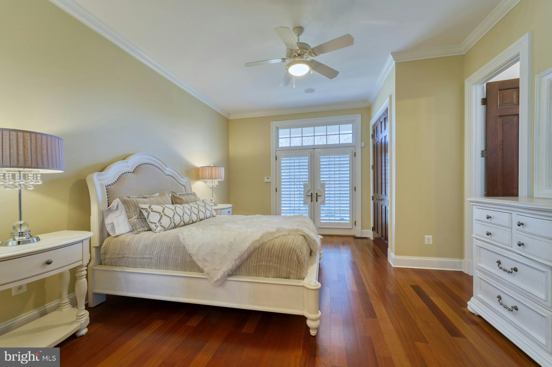 BEACON HILL - Residential