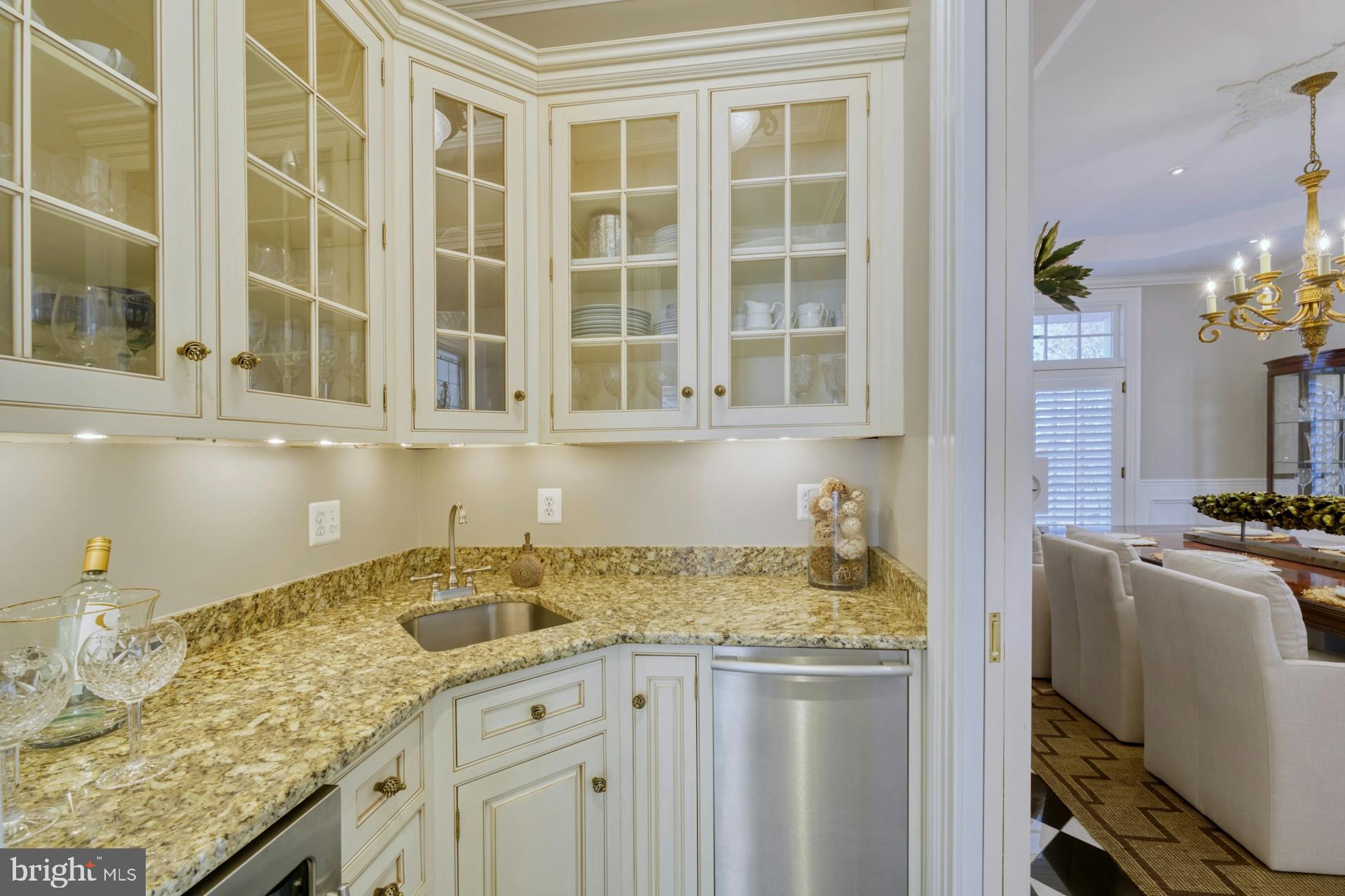 BEACON HILL - Residential