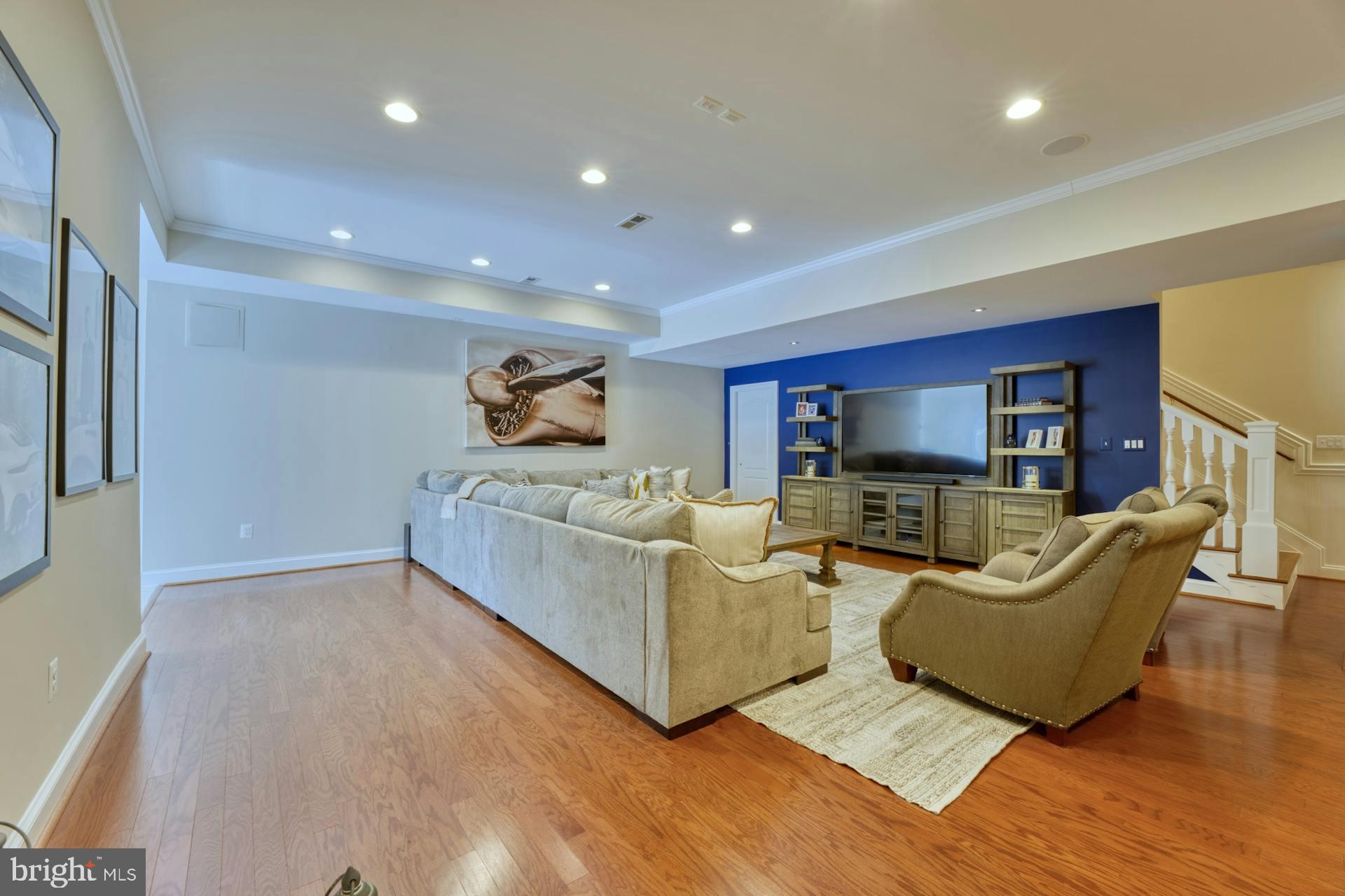 BEACON HILL - Residential