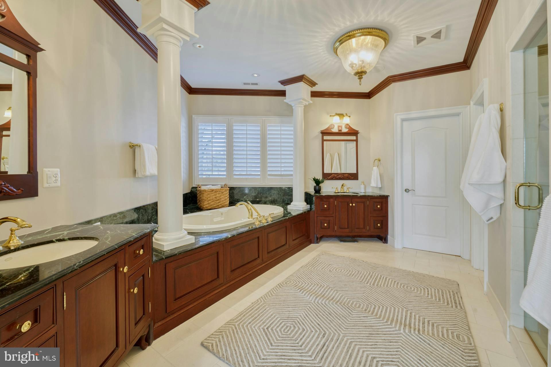 BEACON HILL - Residential