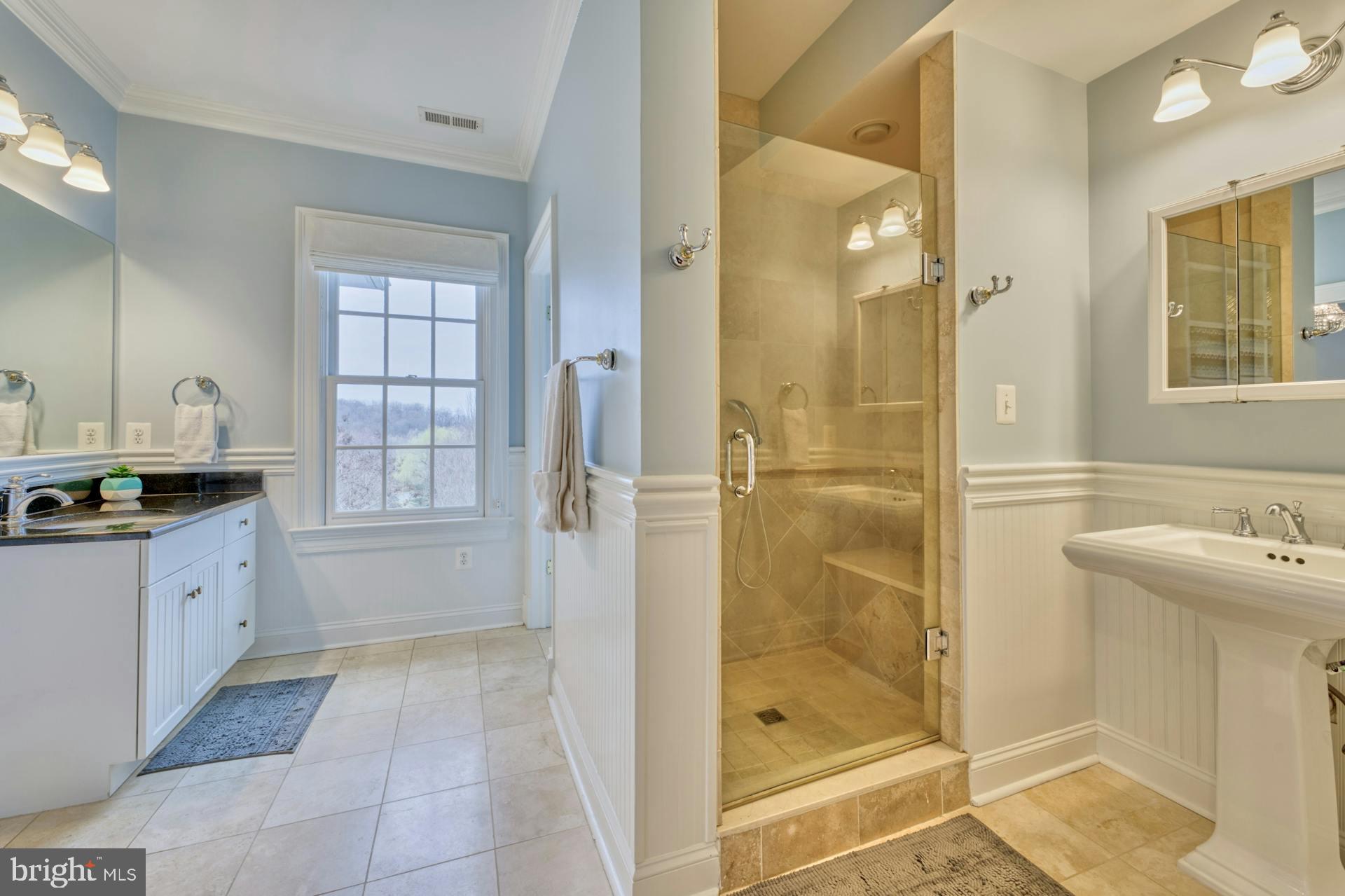 BEACON HILL - Residential