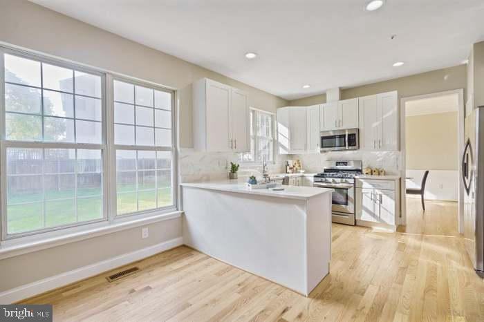 1401 ORA LEA LANE