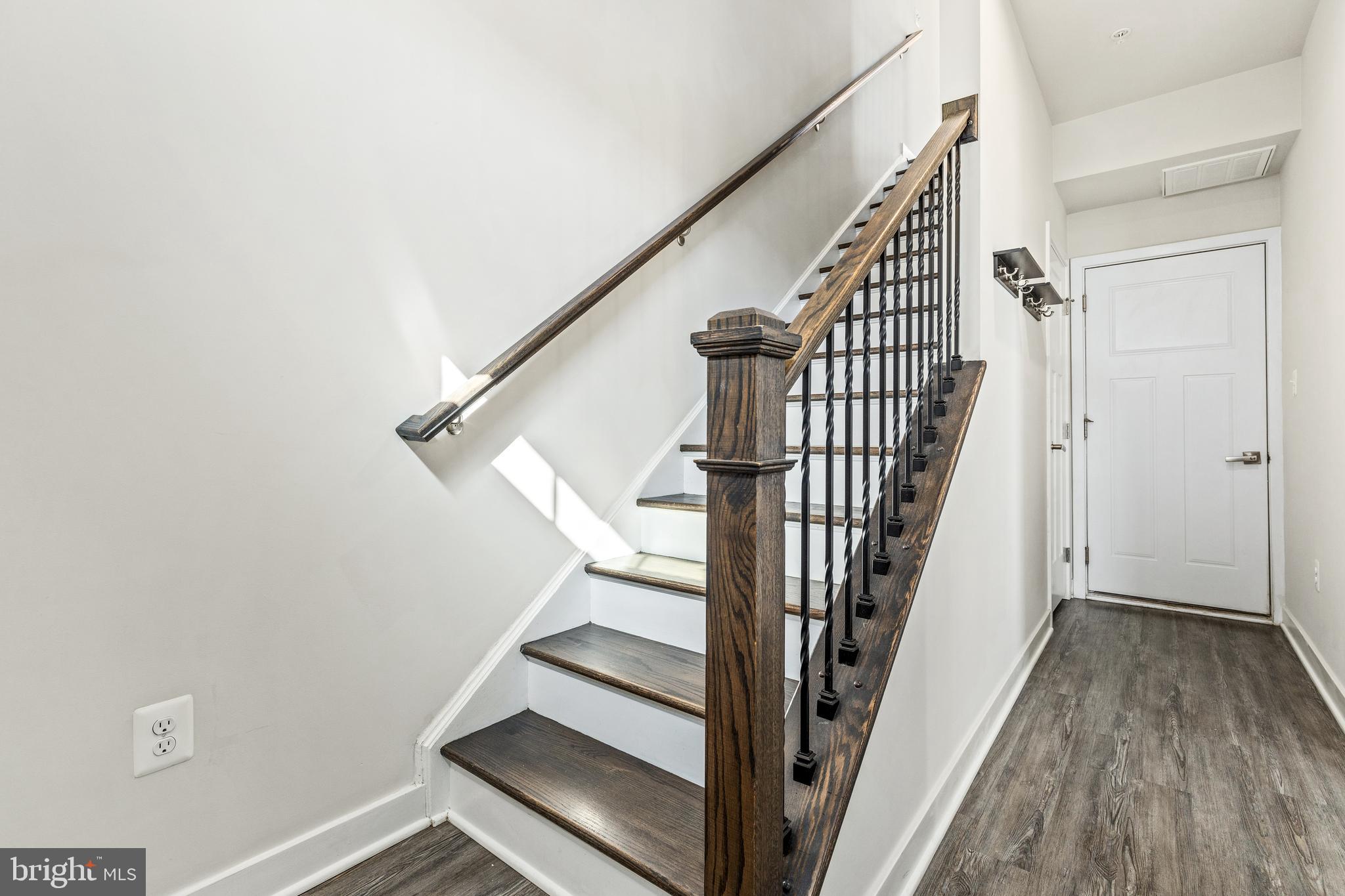 GREENBELT STATION - Residential