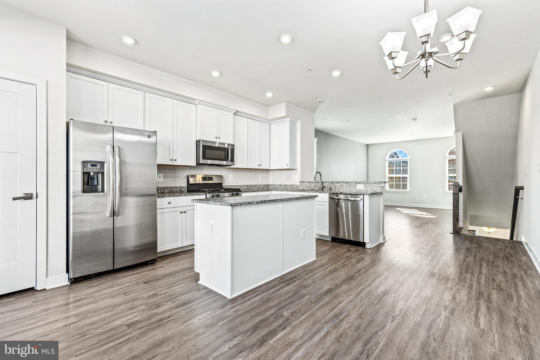 GREENBELT STATION - Residential