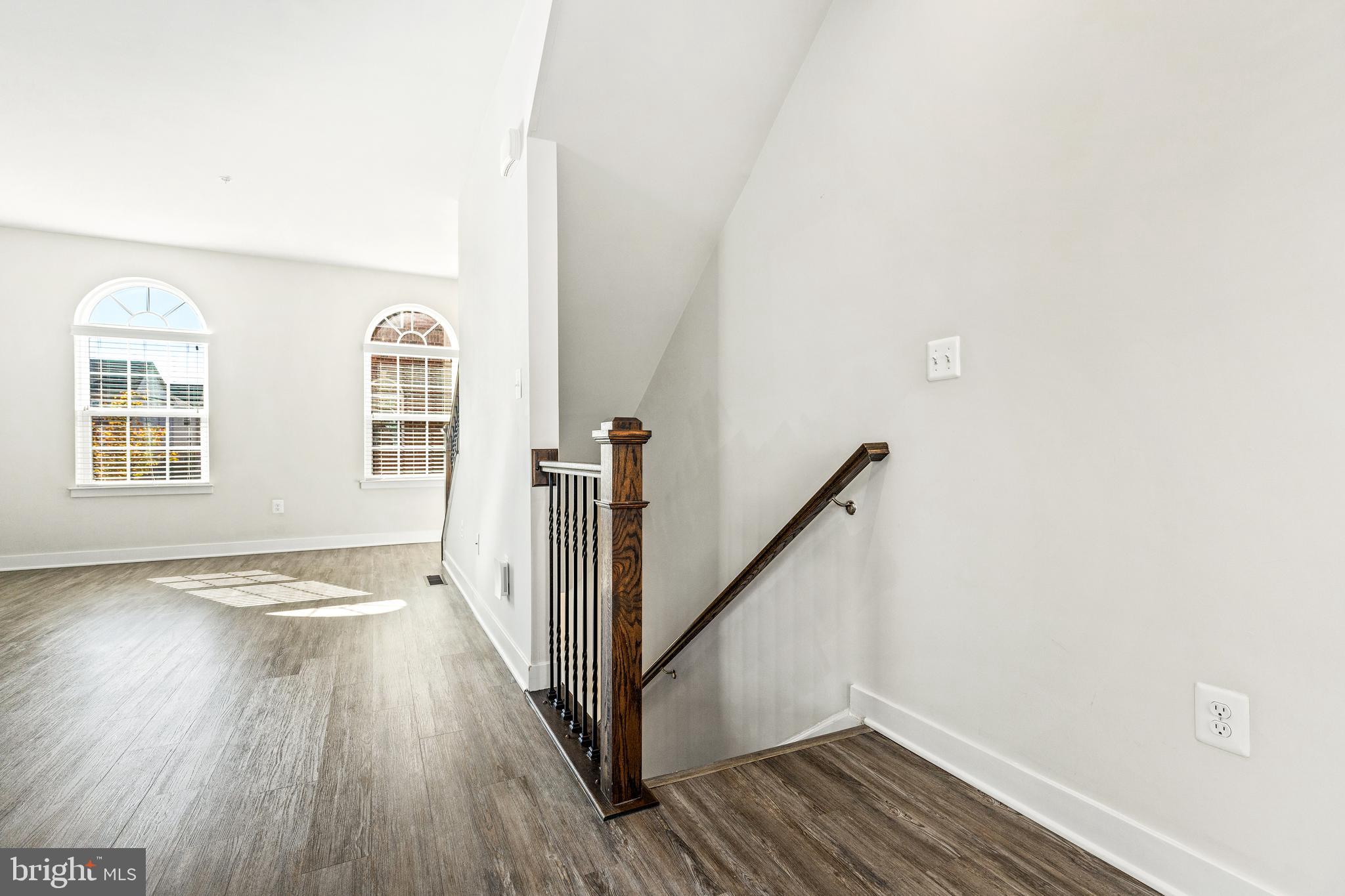 GREENBELT STATION - Residential