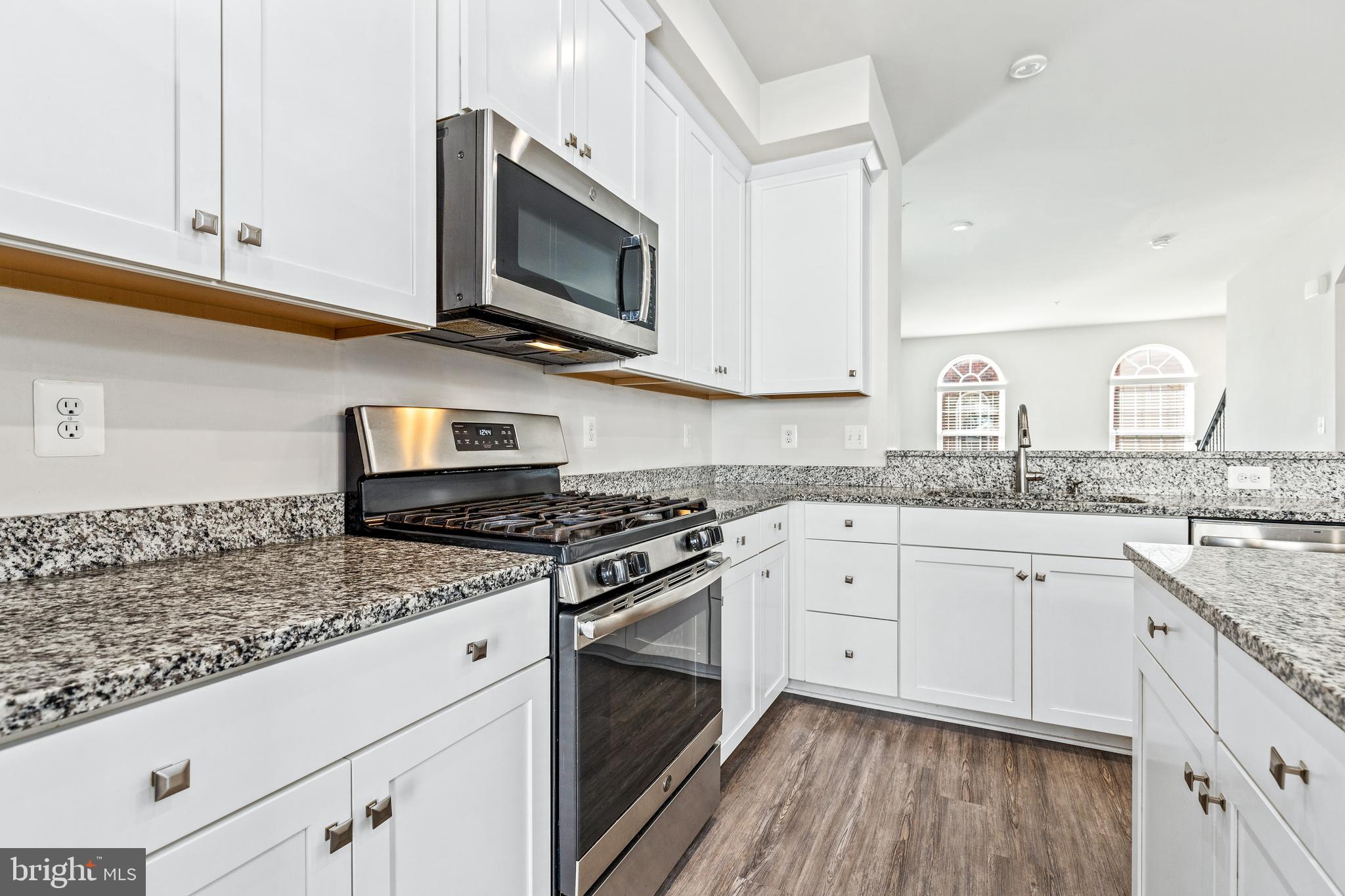 GREENBELT STATION - Residential