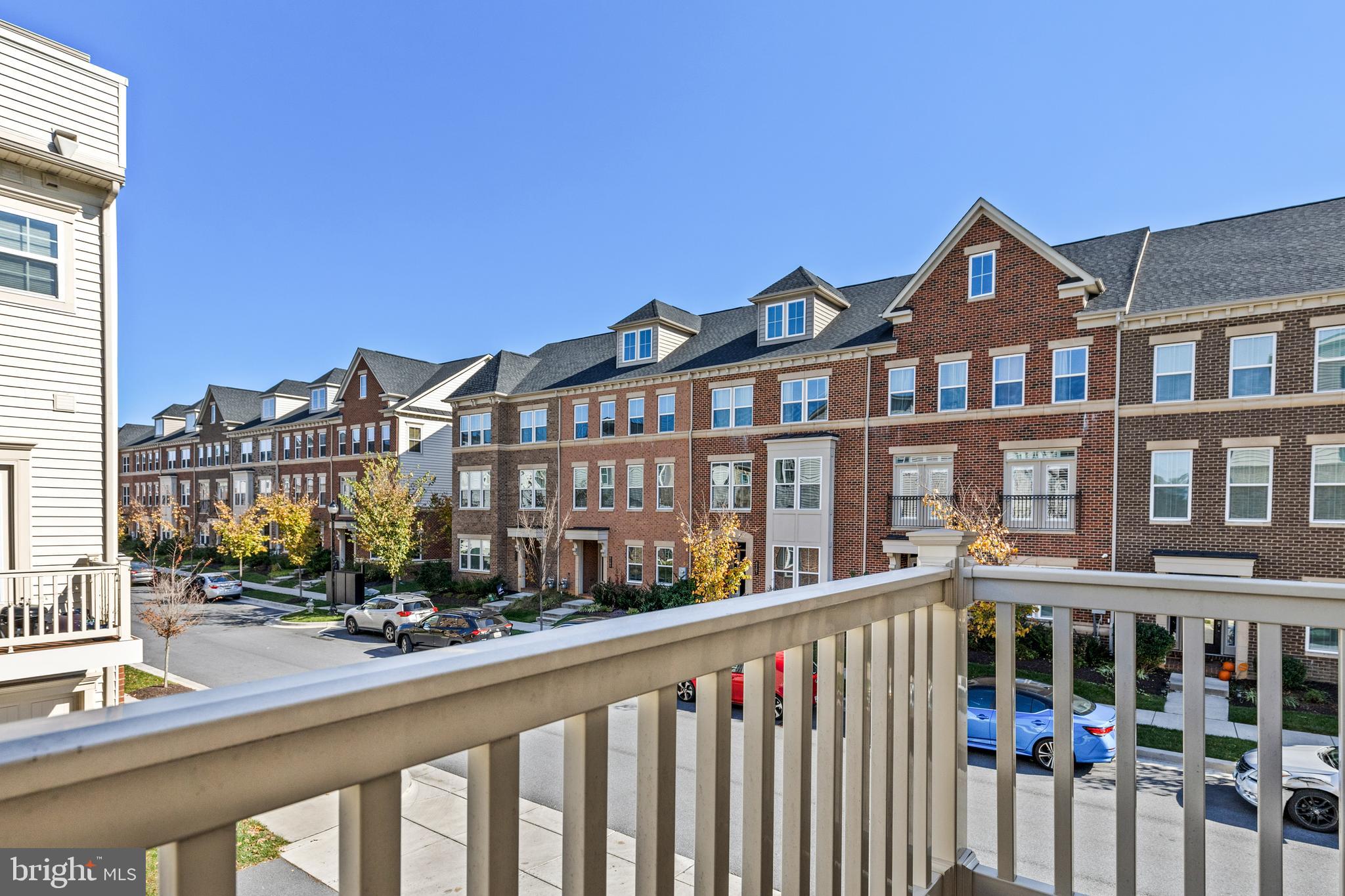 GREENBELT STATION - Residential