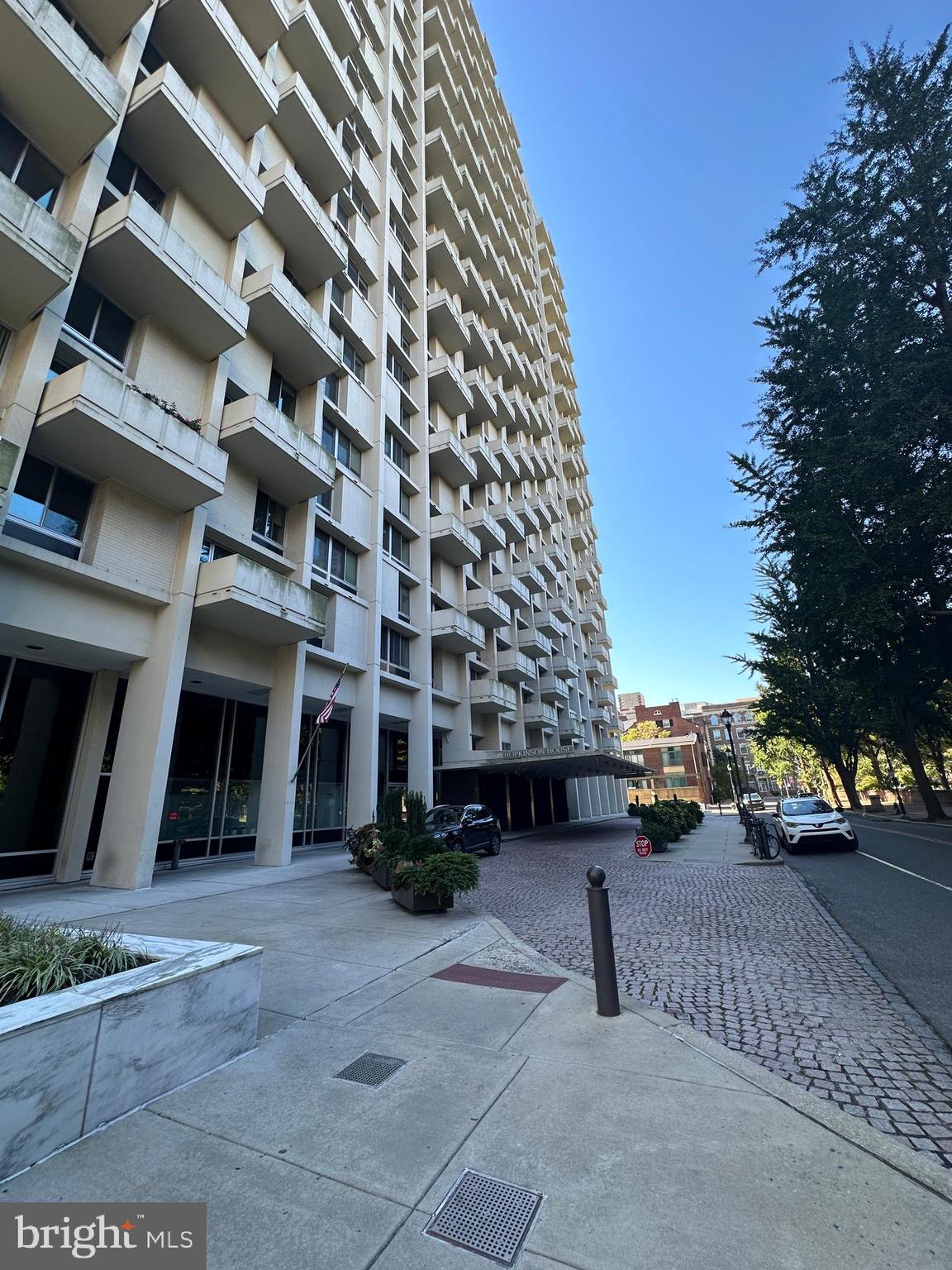 CENTER CITY - Residential
