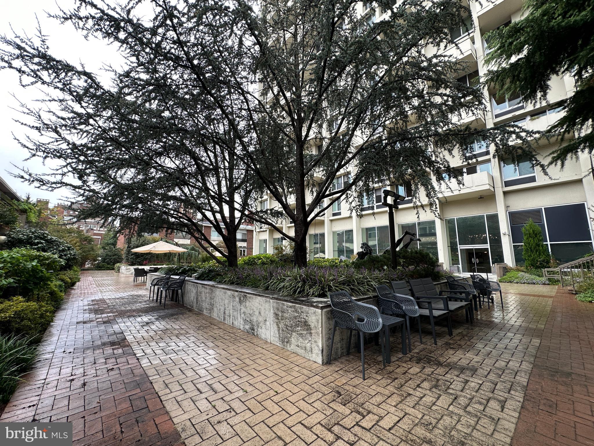 CENTER CITY - Residential