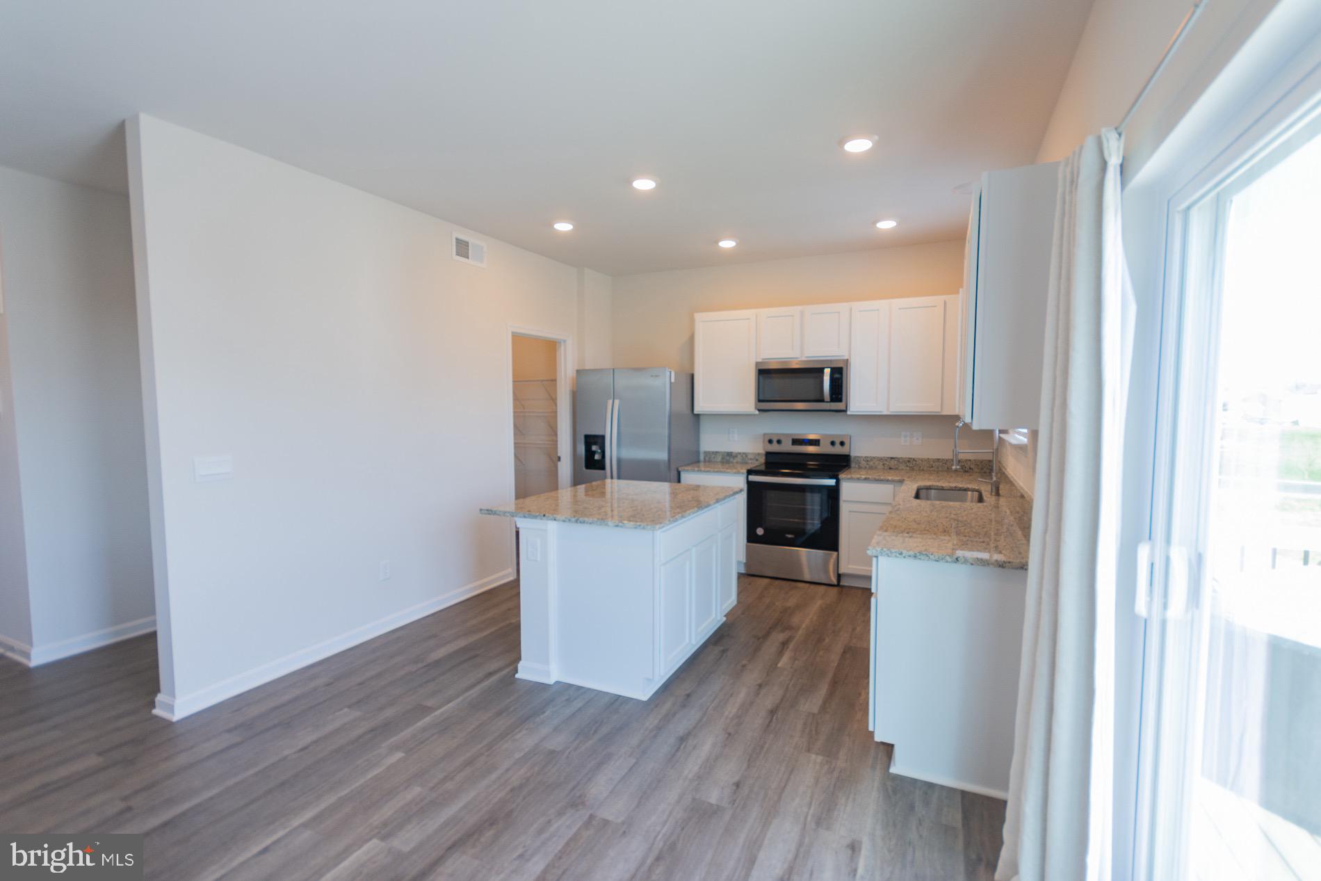 MAGNOLIA SPRINGS - Residential