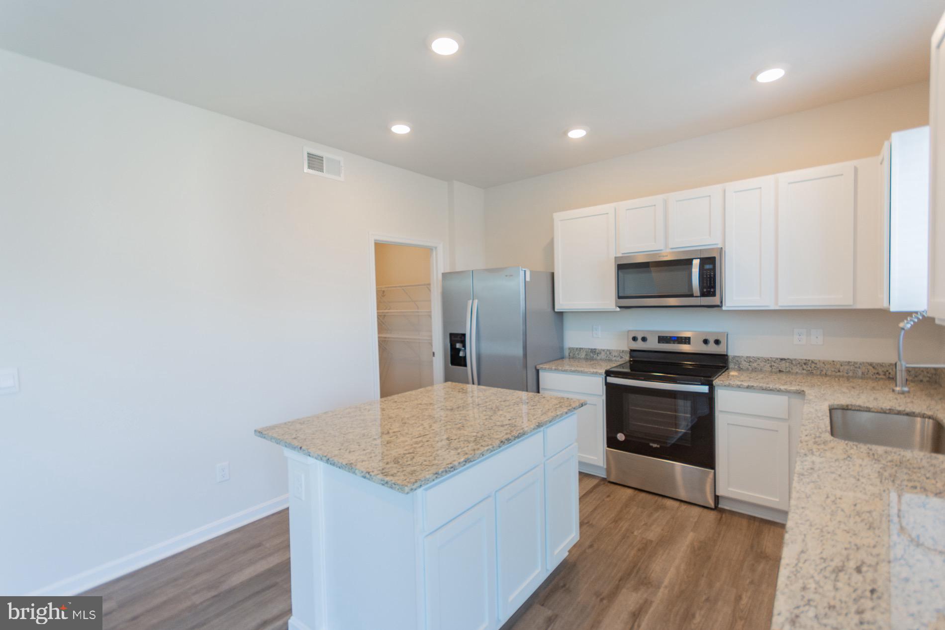 MAGNOLIA SPRINGS - Residential