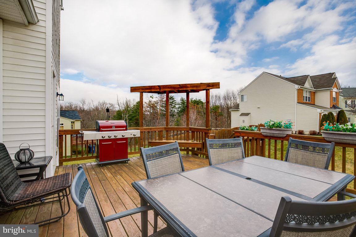 RED BUD RUN - Residential