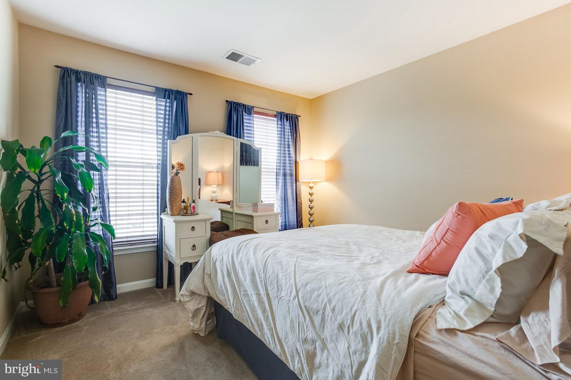 RED BUD RUN - Residential