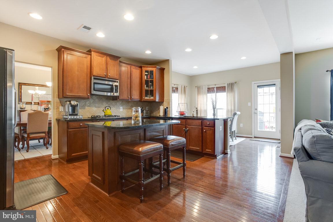 RED BUD RUN - Residential