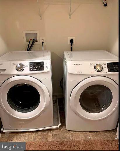 APPLECROSS - Residential Lease