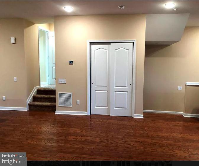 APPLECROSS - Residential Lease