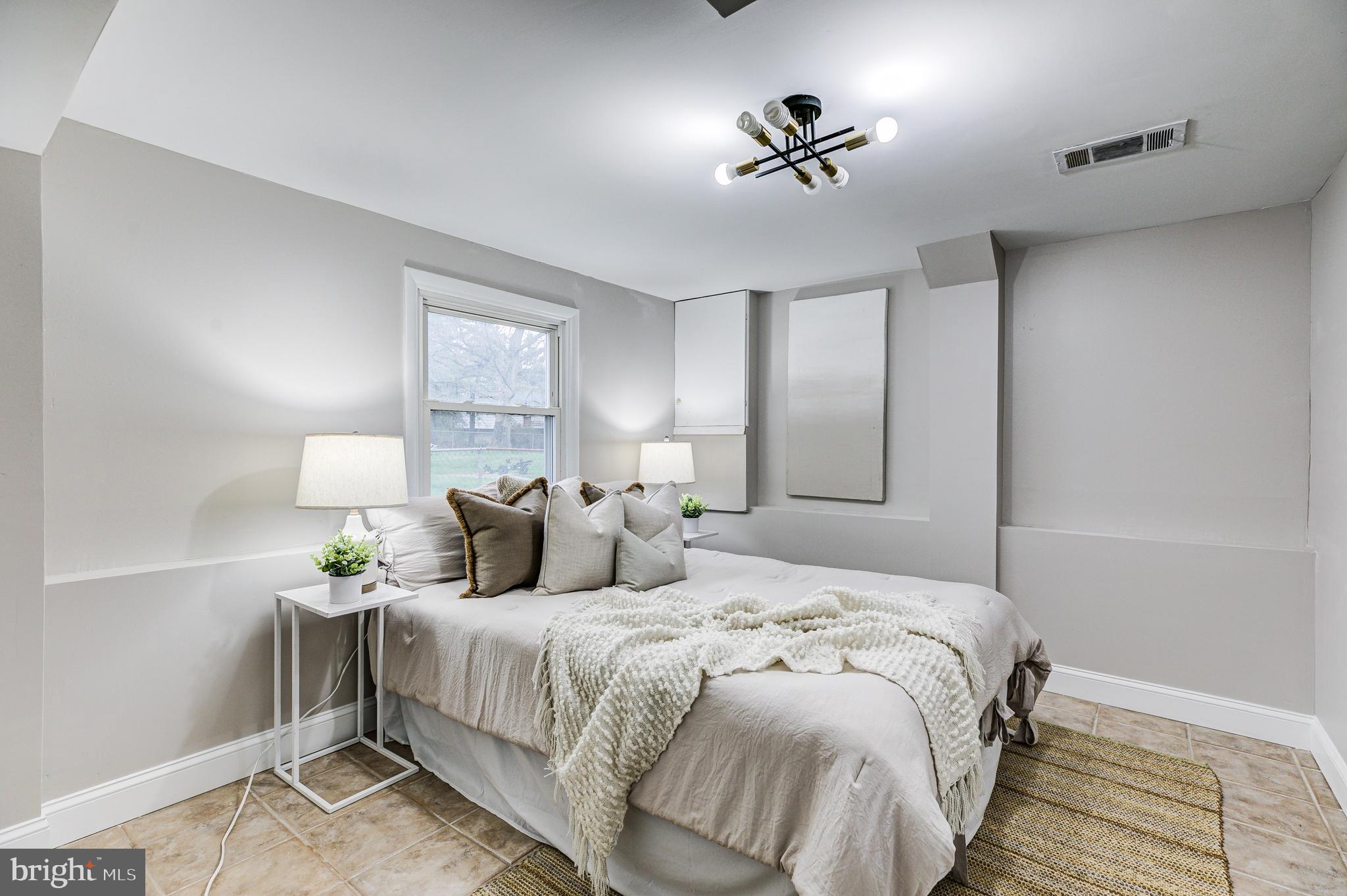 MCDONOGH MANOR - Residential