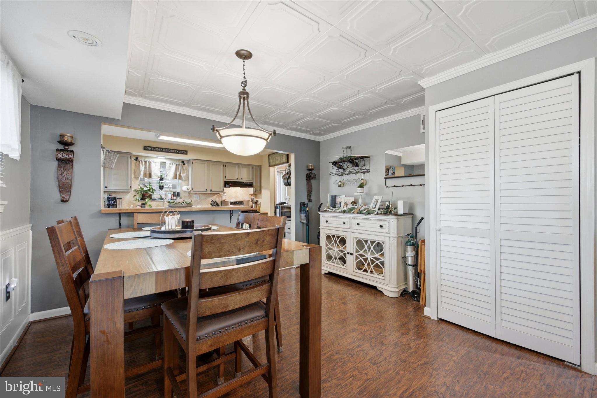 RIDLEY PARK - Residential