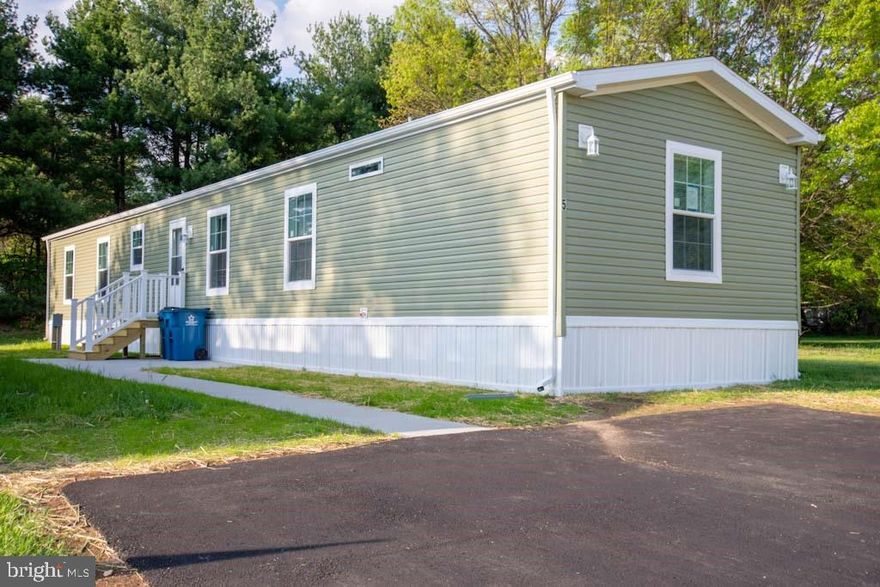This beautiful, manufactured home is located in Beechwood MH Park. Great location with easy access to the Dover Mall, Route 13, Dover Downs, Dover AFB, and a vast number of restaurants within minutes. This beautiful home offers a large kitchen and living room open concept space perfect for entertaining as well as all new appliances: Stove, Fridge, dish washer, washer & Dryer and vinyl flooring throughout. Unit is pet friendly with restrictions on the number of pets, type of pet, and dog breeds. Monthly lot lease of $655 includes trash services, sewer service, and snow plowing. Residents are also eligible for a $30 discount for simply paying on time. Financing is always an option with down payments as low as 5%