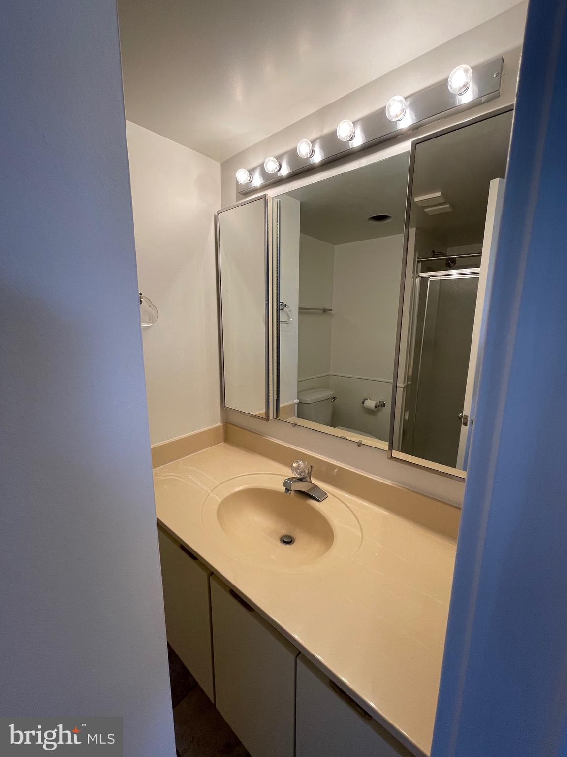 GREENS AT LEISURE WORLD - Residential