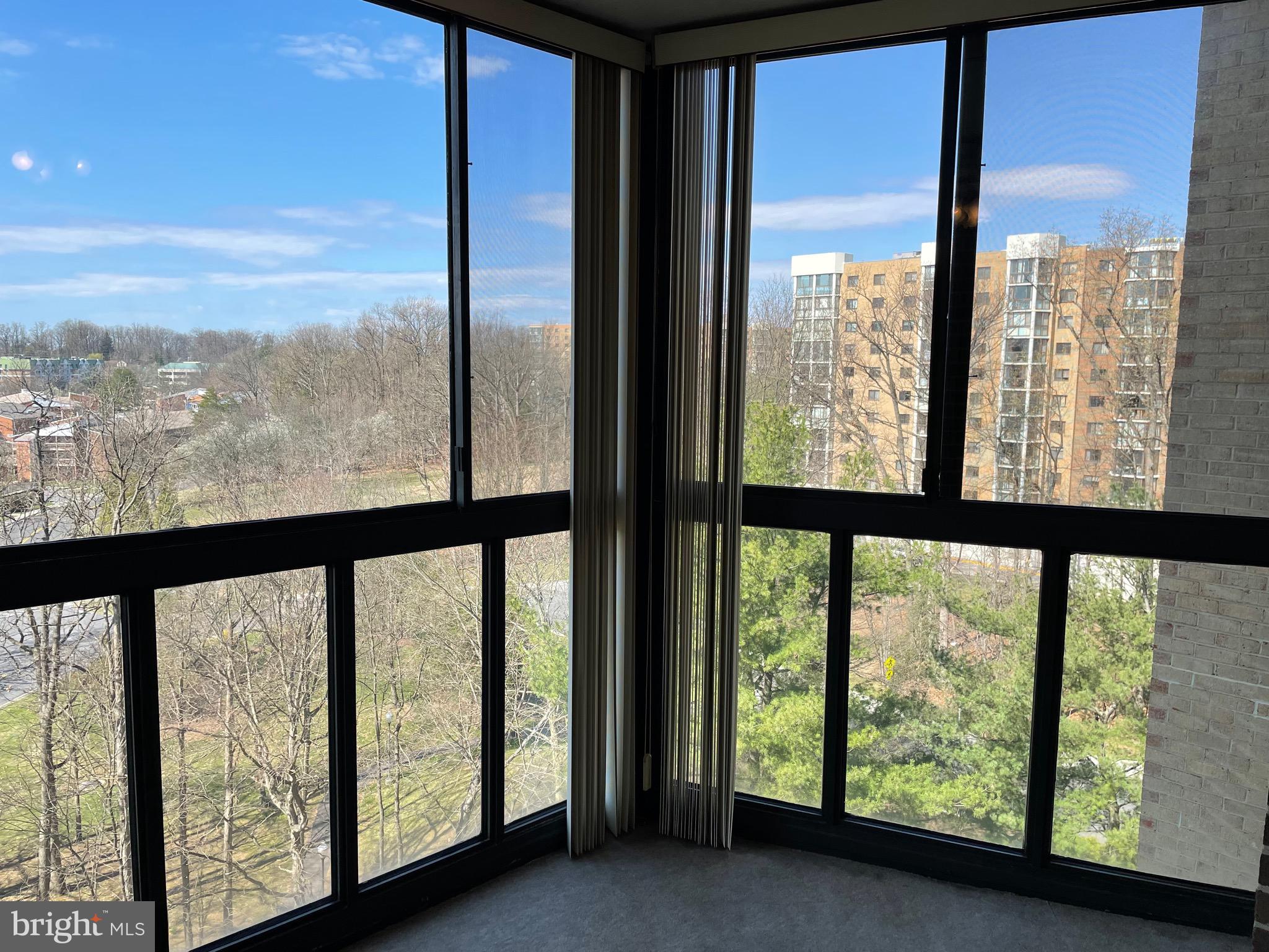 GREENS AT LEISURE WORLD - Residential