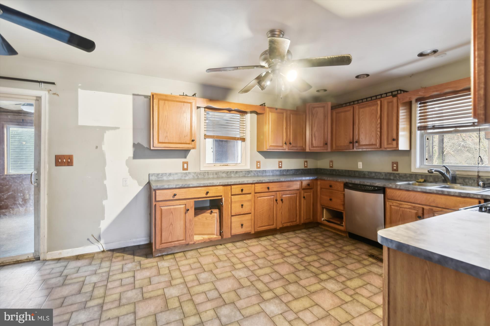 CHESAPEAKE CITY - Residential