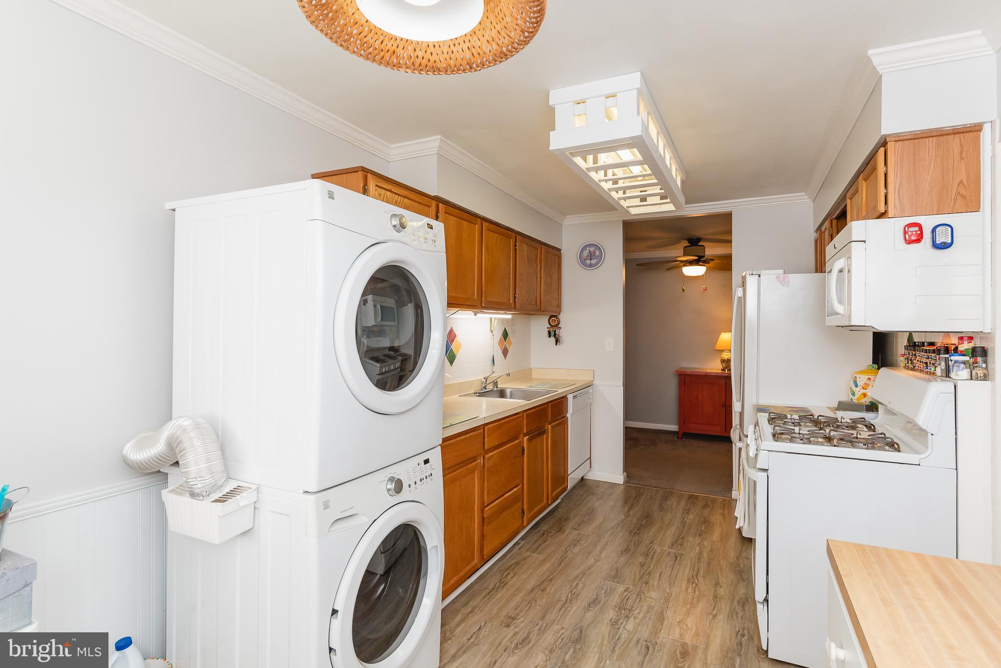 VILLAGE AT BRIGHT OAKS - Residential