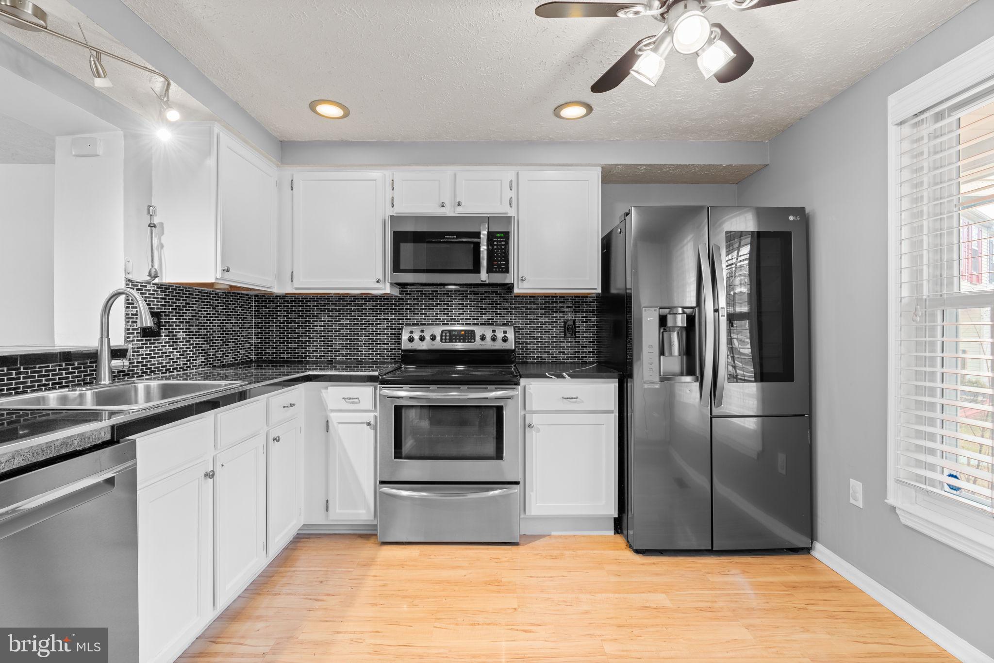 ROCKBURN COMMONS - Residential