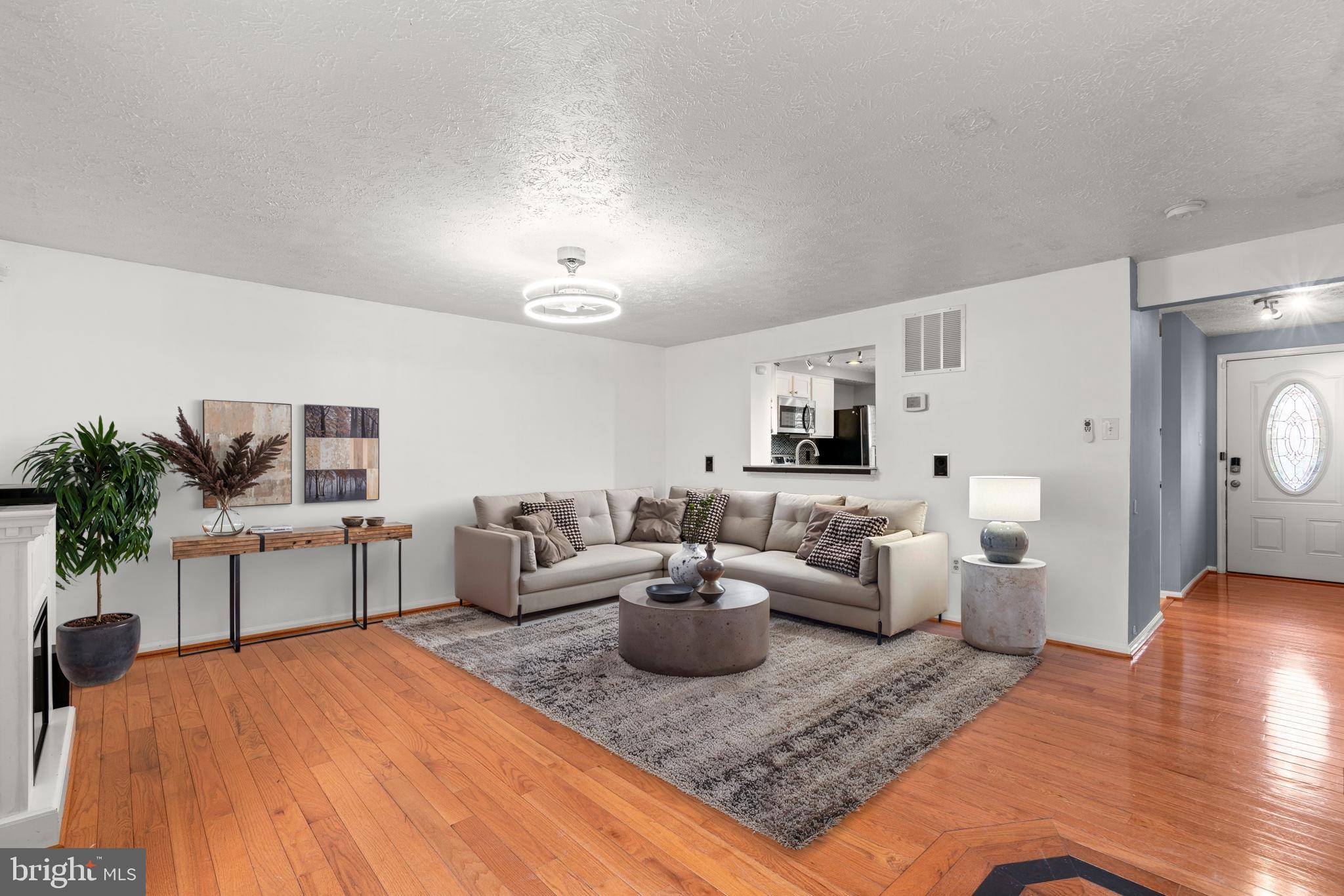 ROCKBURN COMMONS - Residential