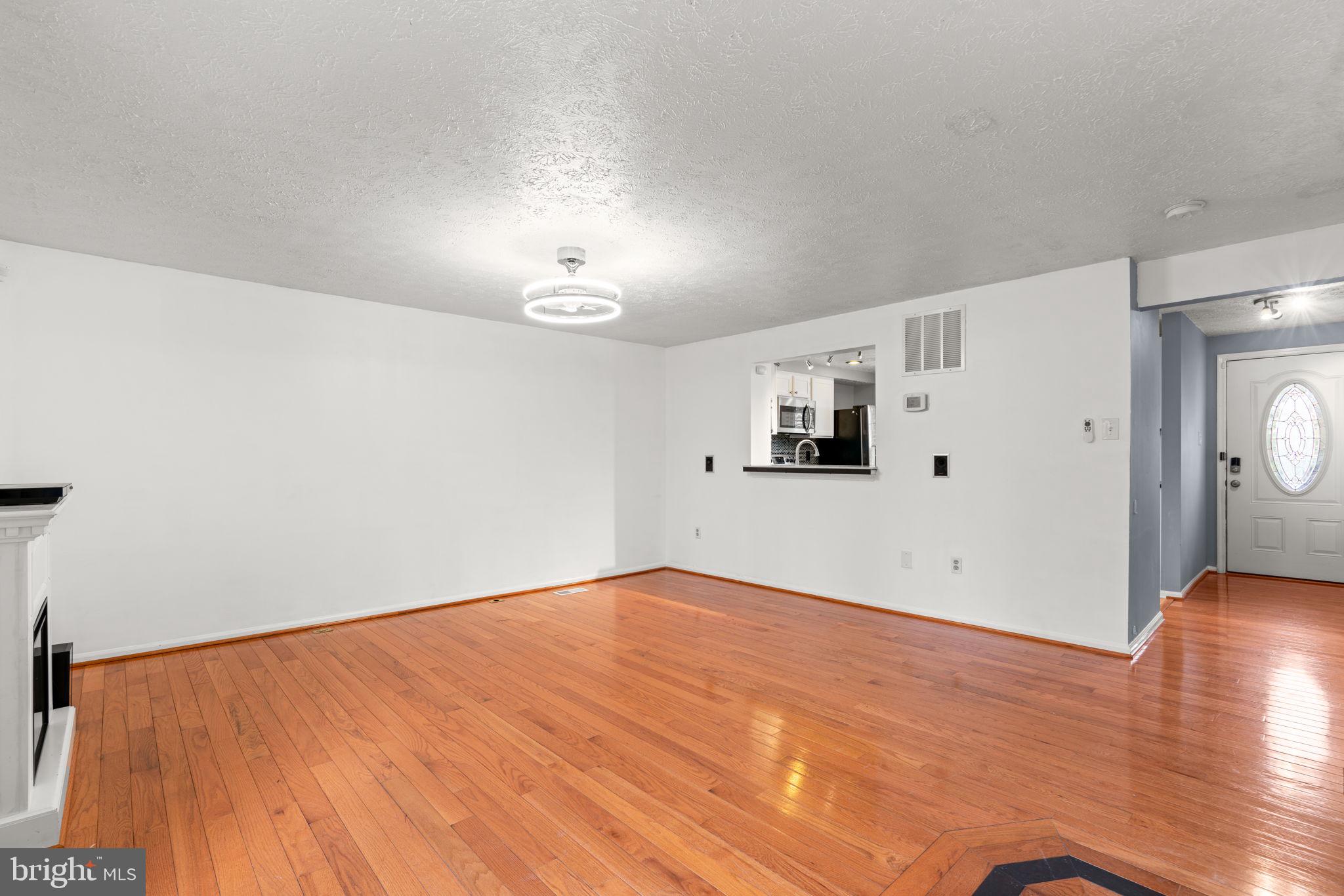 ROCKBURN COMMONS - Residential