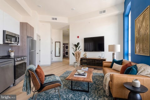 Condo For Rent - 689 N Broad Street #303<br/> PHILADELPHIA, PA 19123