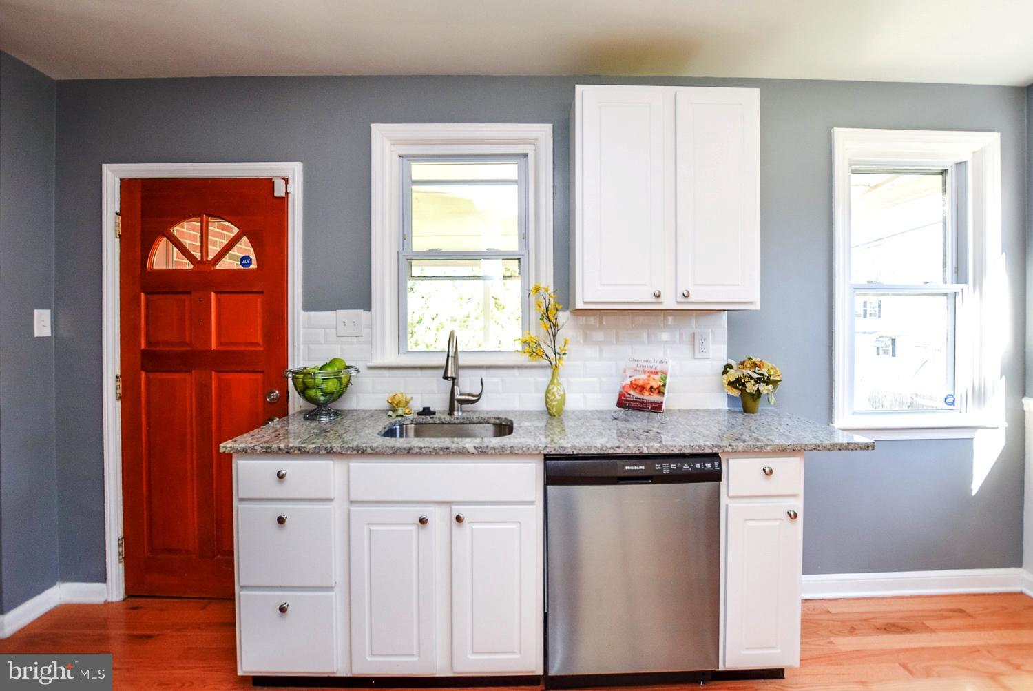 BROAD ACRES - Residential