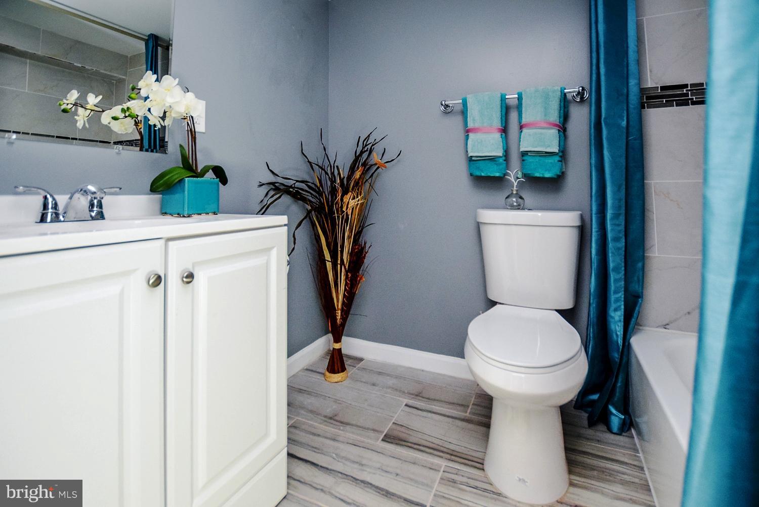 BROAD ACRES - Residential