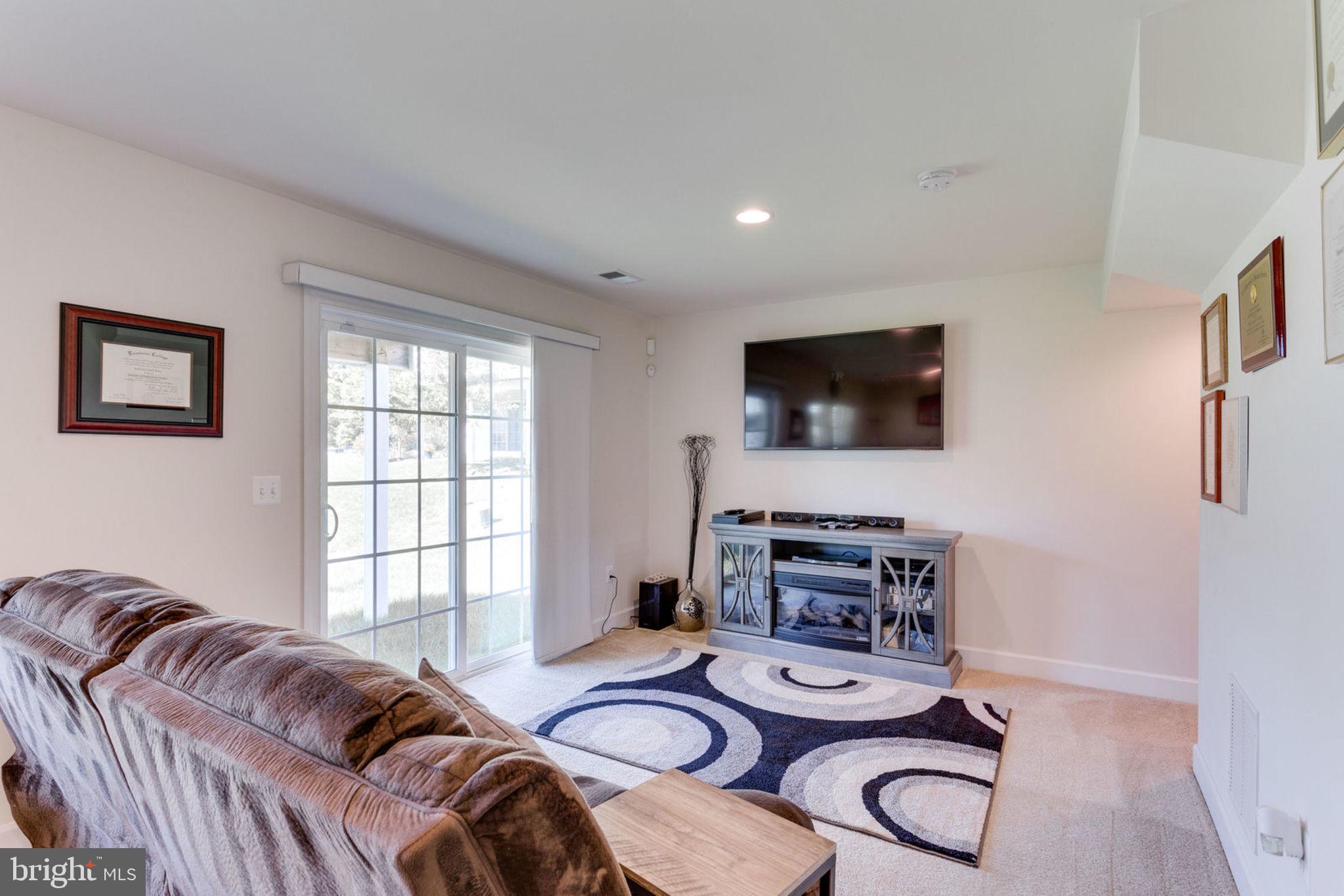 POWELLS LANDING - Residential