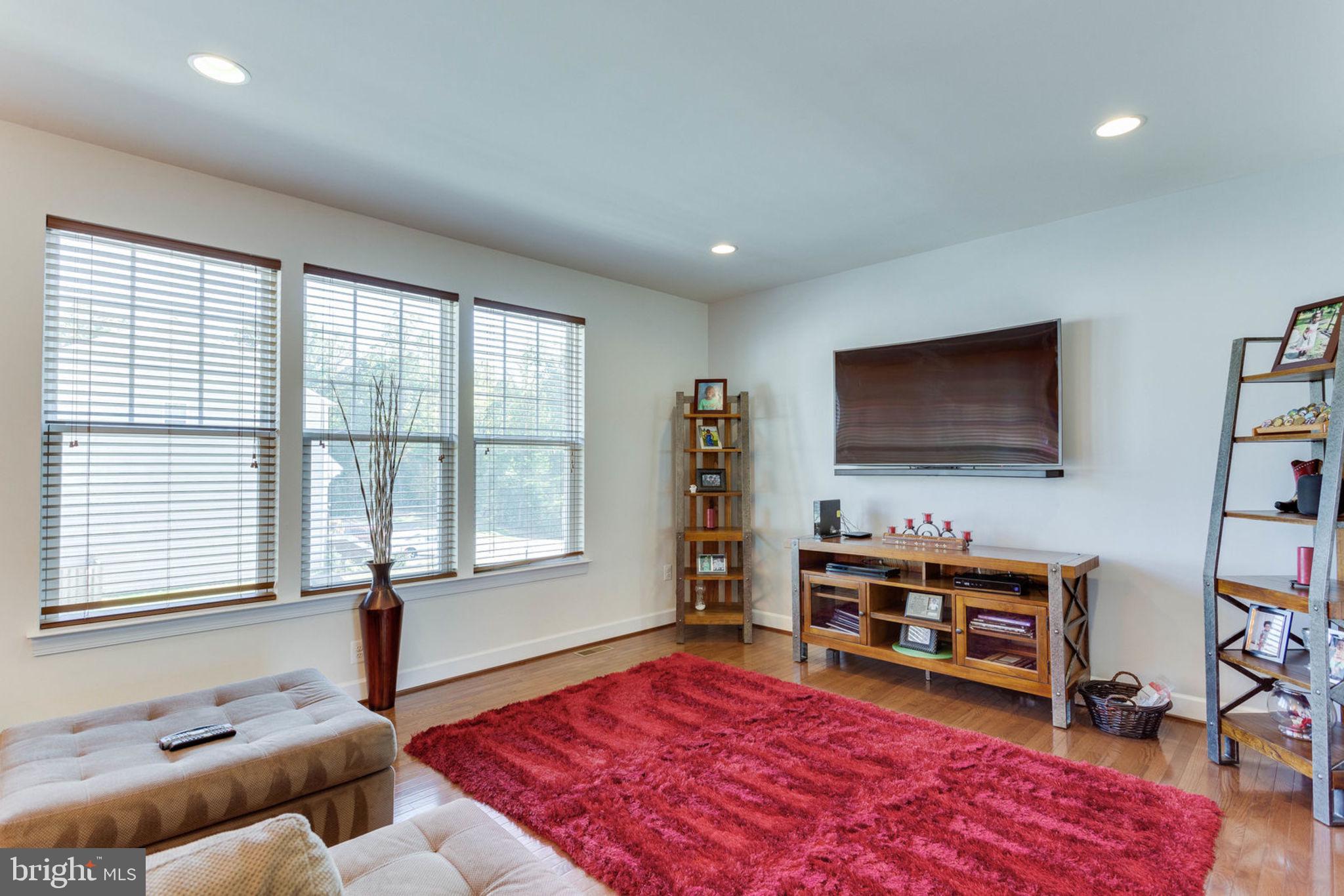 POWELLS LANDING - Residential