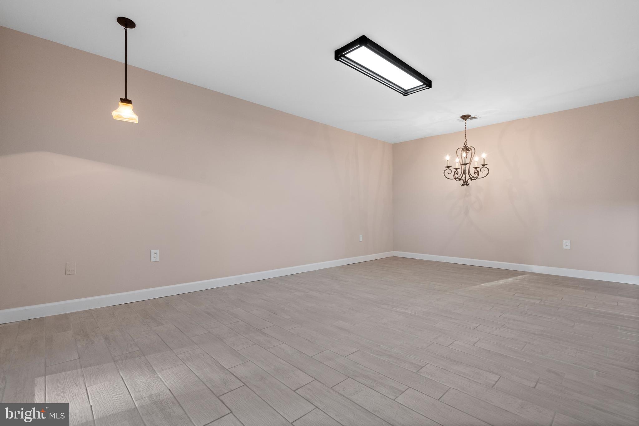 TERRACE TOWNE HOMES OF WOODLAWN - Residential