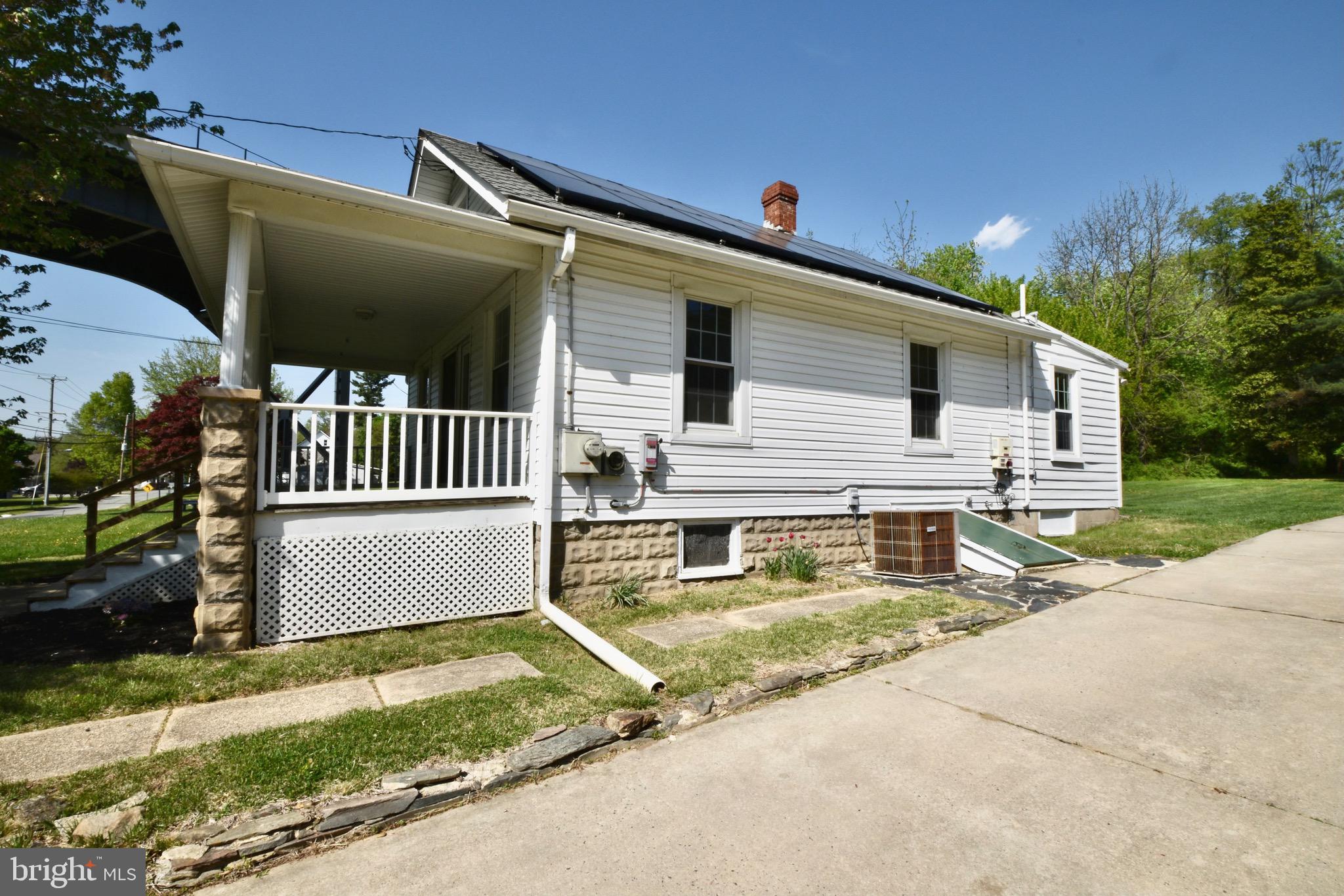 PERRYVILLE - Residential