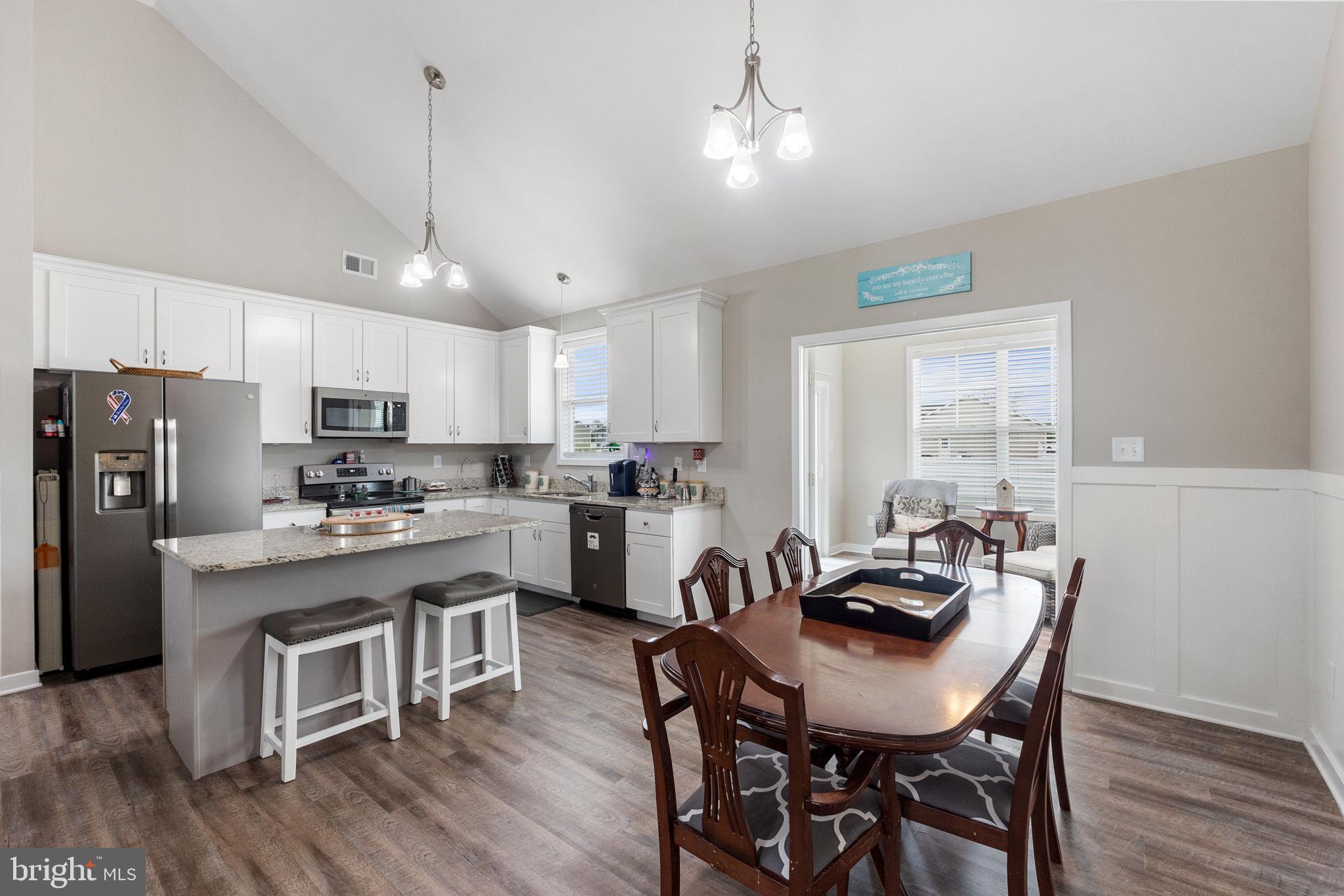 THISTLE LANDING - Residential