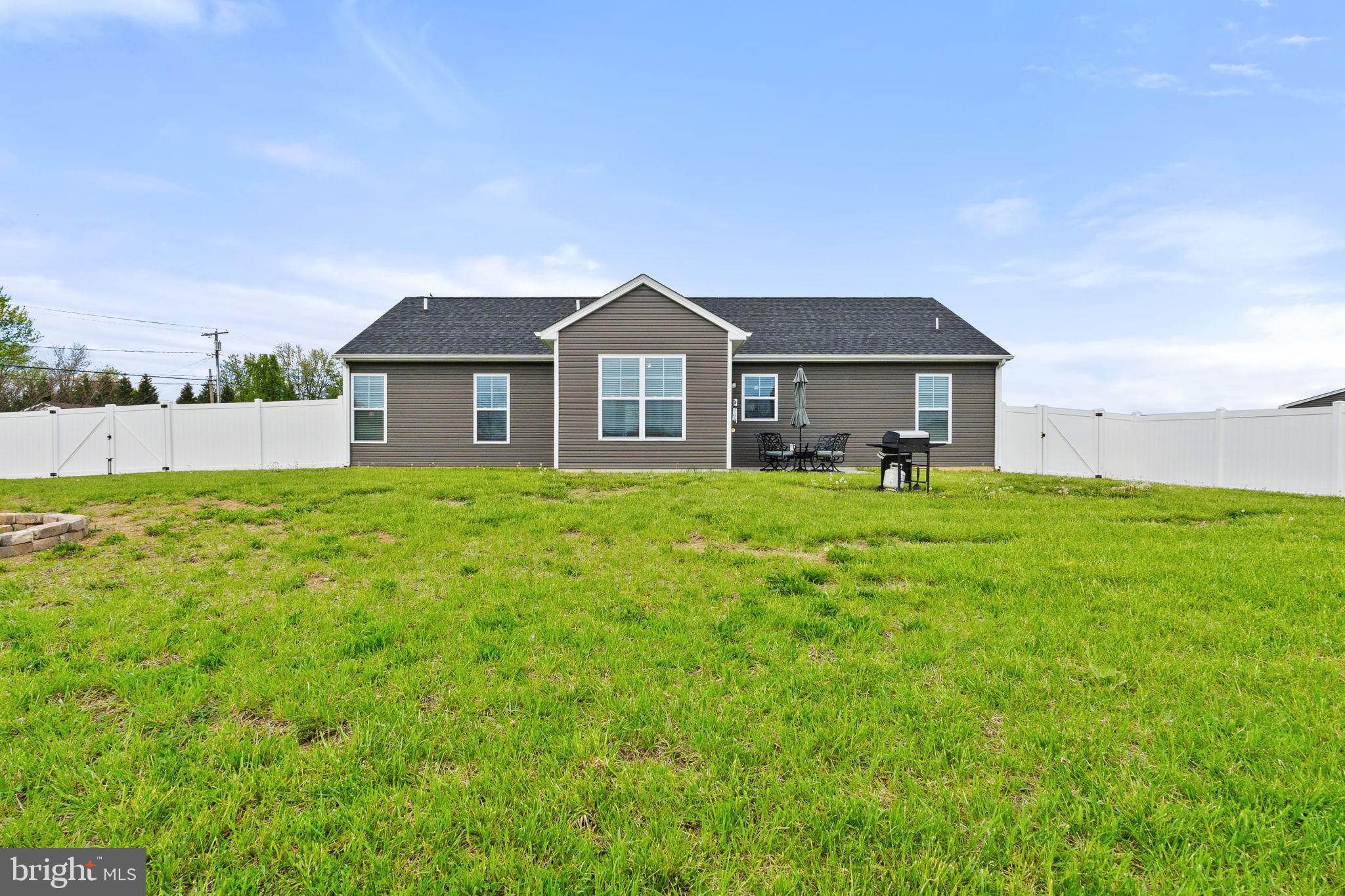 THISTLE LANDING - Residential