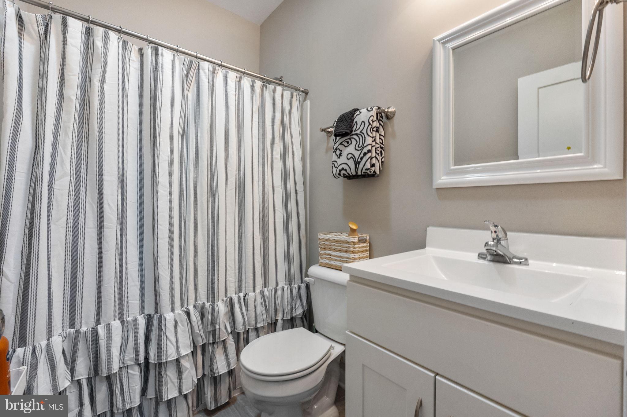 THISTLE LANDING - Residential