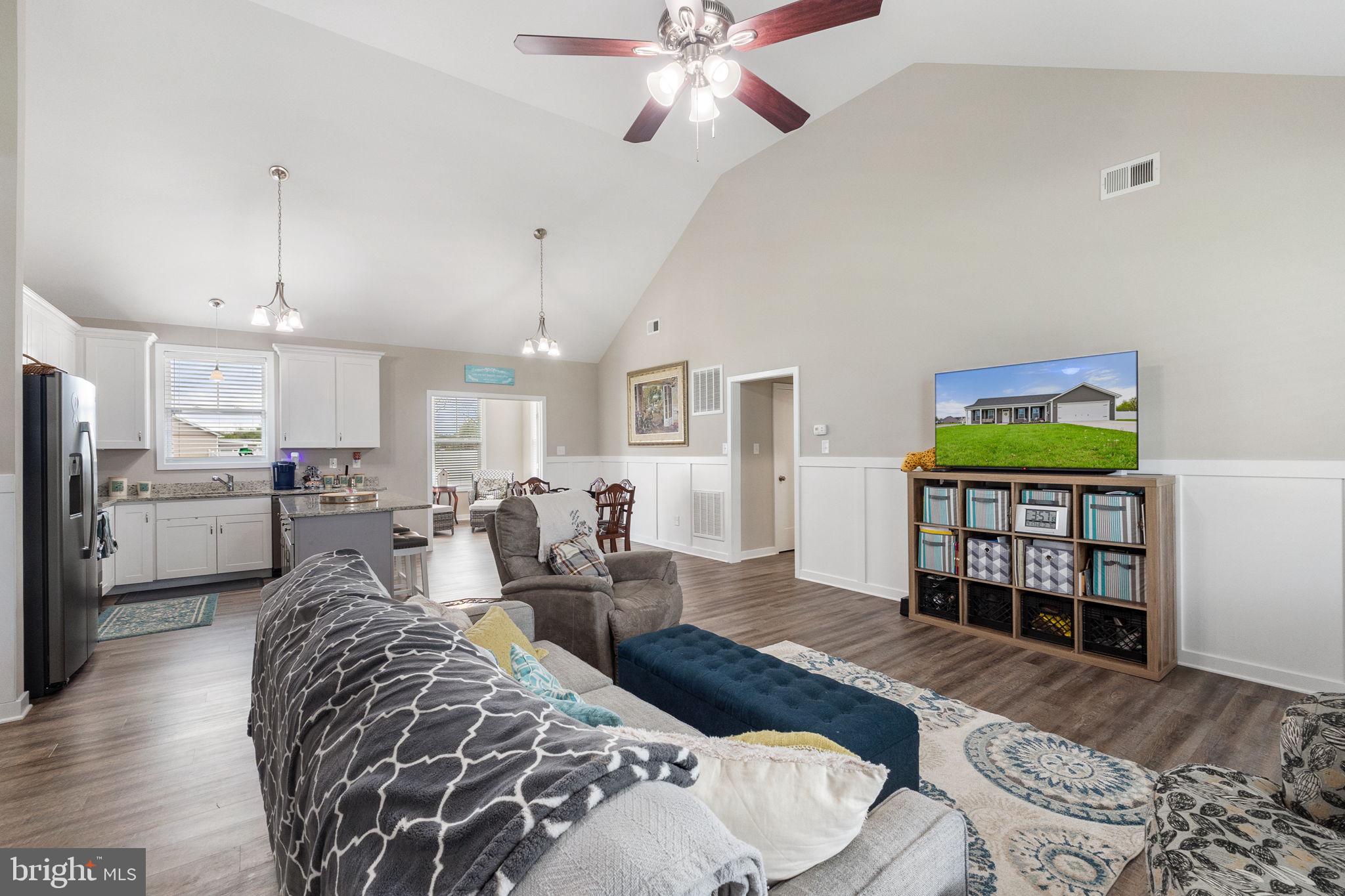 THISTLE LANDING - Residential