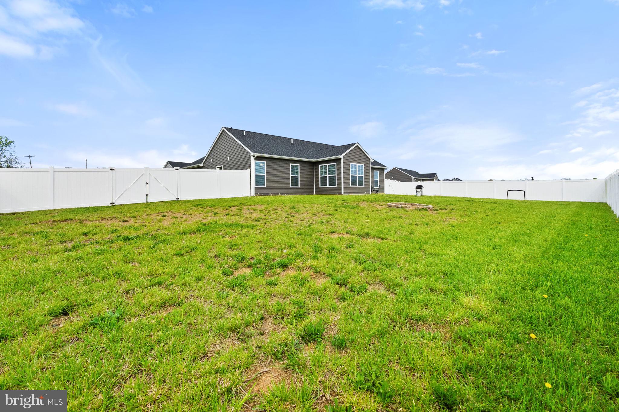 THISTLE LANDING - Residential