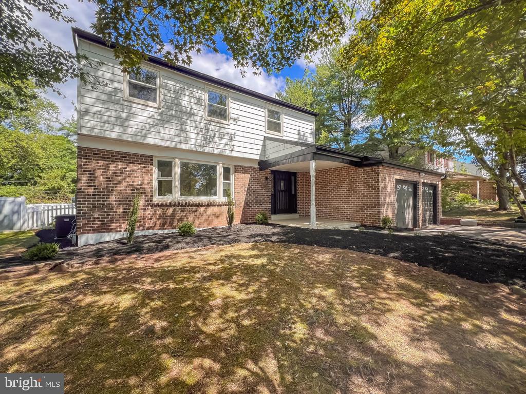 749 CHAMPLAIN DRIVE